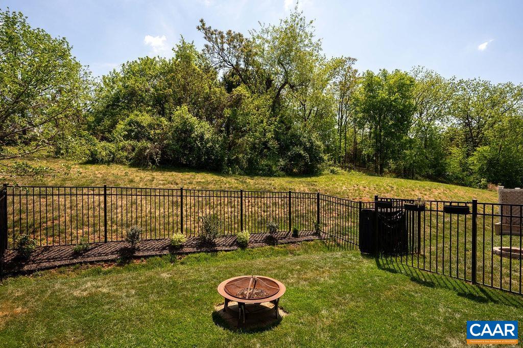 148 JUNCTION LN, CHARLOTTESVILLE, Virginia 22902, 4 Bedrooms Bedrooms, ,3 BathroomsBathrooms,Residential,148 JUNCTION LN,677071 MLS # 677071