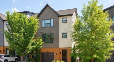 148 JUNCTION LN, CHARLOTTESVILLE, Virginia 22902, 4 Bedrooms Bedrooms, ,3 BathroomsBathrooms,Residential,148 JUNCTION LN,677071 MLS # 677071