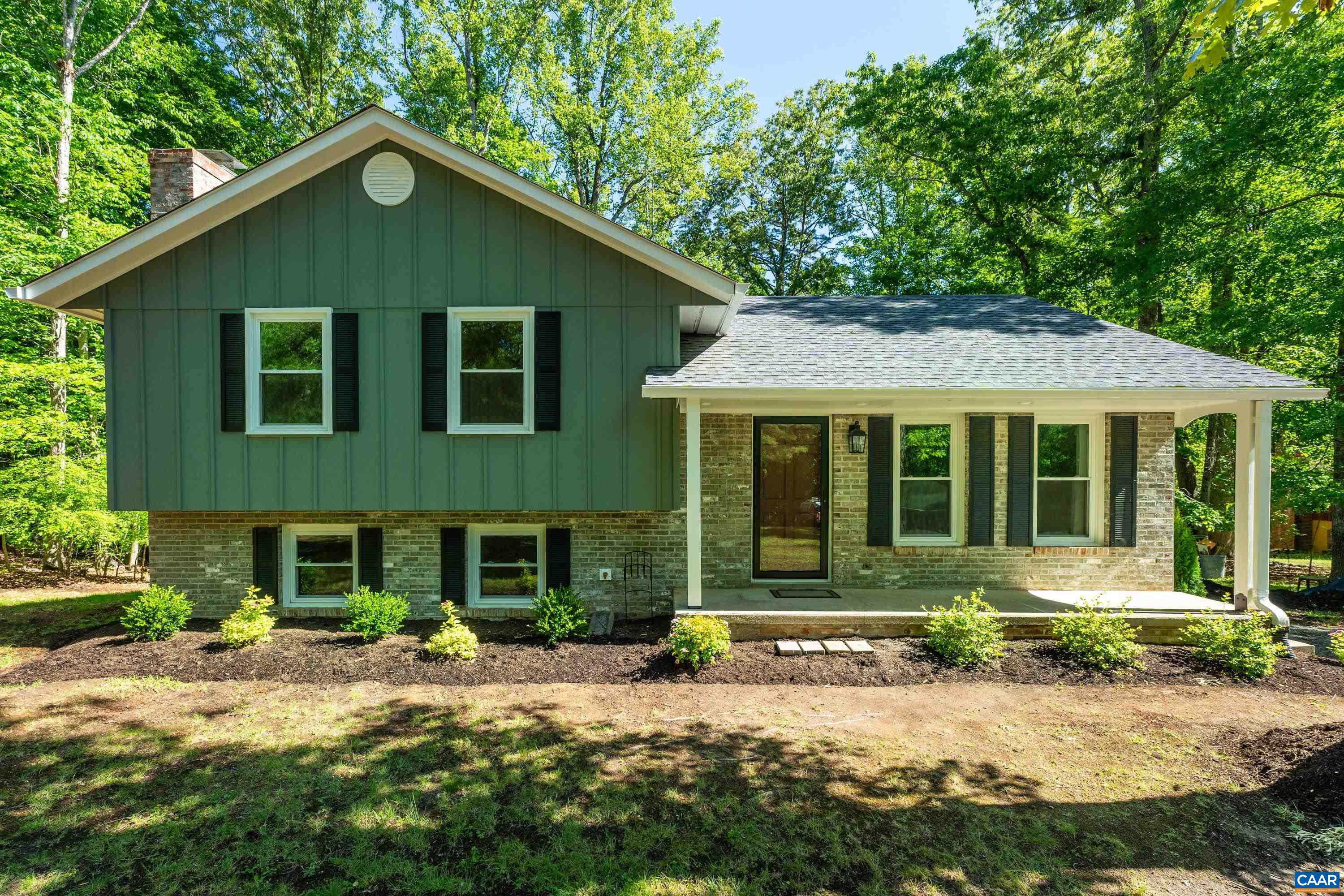 309 CRESTFIELD CT, CHARLOTTESVILLE, Virginia 22911, 3 Bedrooms Bedrooms, ,3 BathroomsBathrooms,Residential,309 CRESTFIELD CT,677147 MLS # 677147