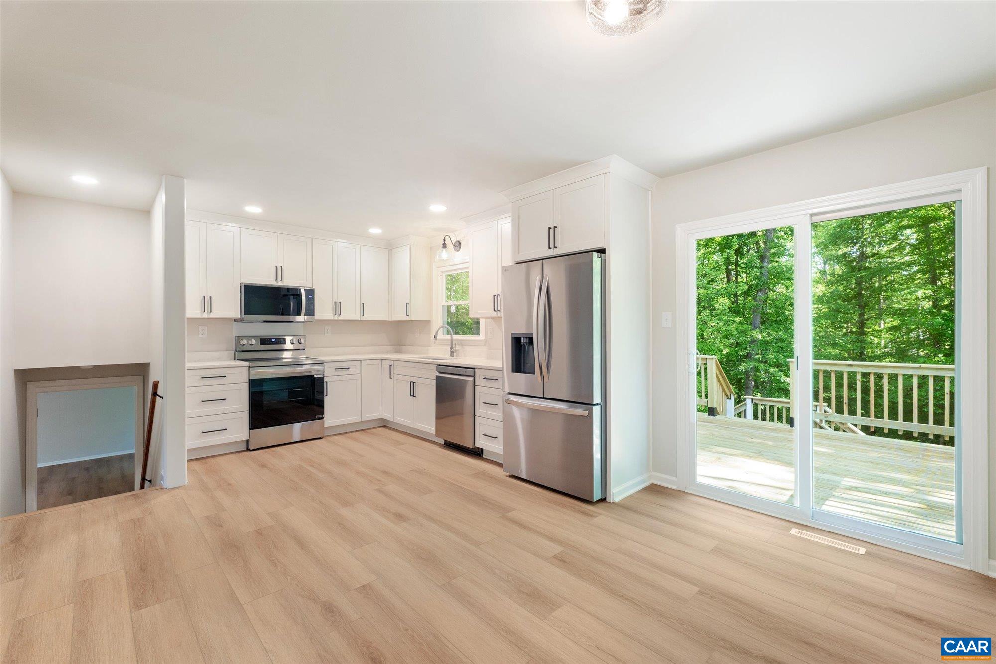 309 CRESTFIELD CT, CHARLOTTESVILLE, Virginia 22911, 3 Bedrooms Bedrooms, ,3 BathroomsBathrooms,Residential,309 CRESTFIELD CT,677147 MLS # 677147