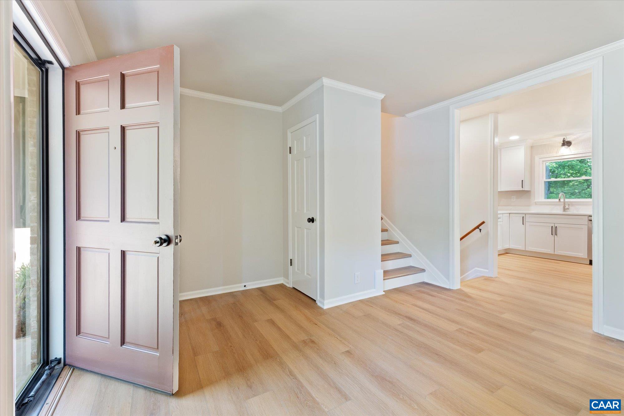 309 CRESTFIELD CT, CHARLOTTESVILLE, Virginia 22911, 3 Bedrooms Bedrooms, ,3 BathroomsBathrooms,Residential,309 CRESTFIELD CT,677147 MLS # 677147
