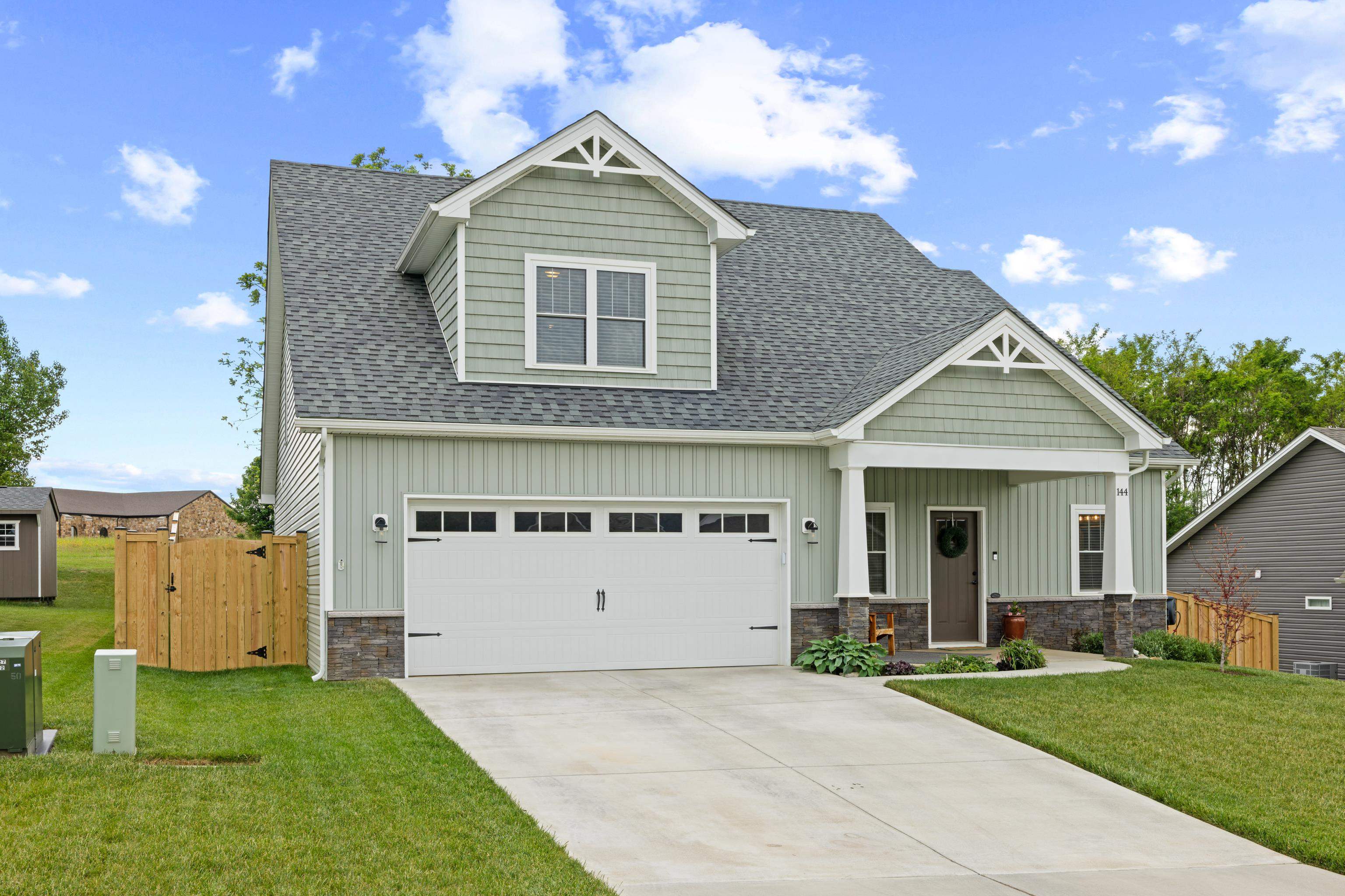 144 LANGLEY DR, WAYNESBORO, Virginia 22980, 3 Bedrooms Bedrooms, ,2 BathroomsBathrooms,Residential,144 LANGLEY DR,677157 MLS # 677157