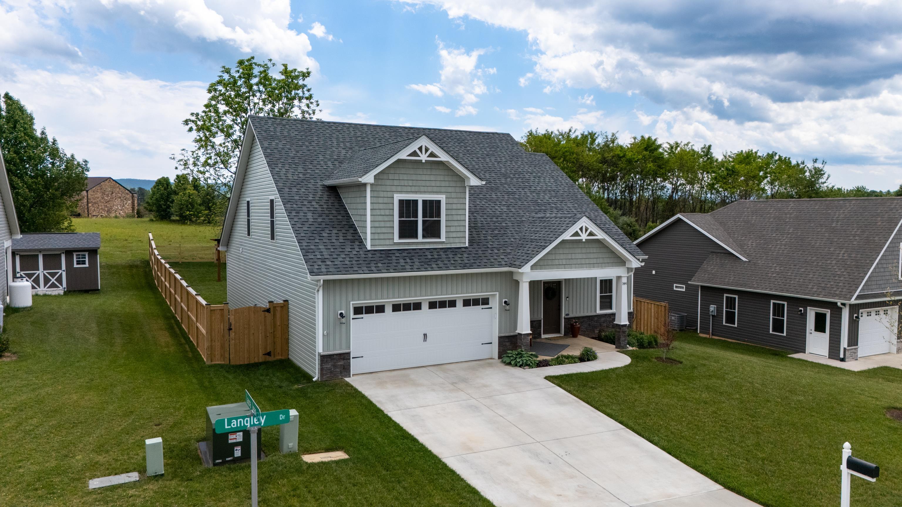144 LANGLEY DR, WAYNESBORO, Virginia 22980, 3 Bedrooms Bedrooms, ,2 BathroomsBathrooms,Residential,144 LANGLEY DR,677157 MLS # 677157