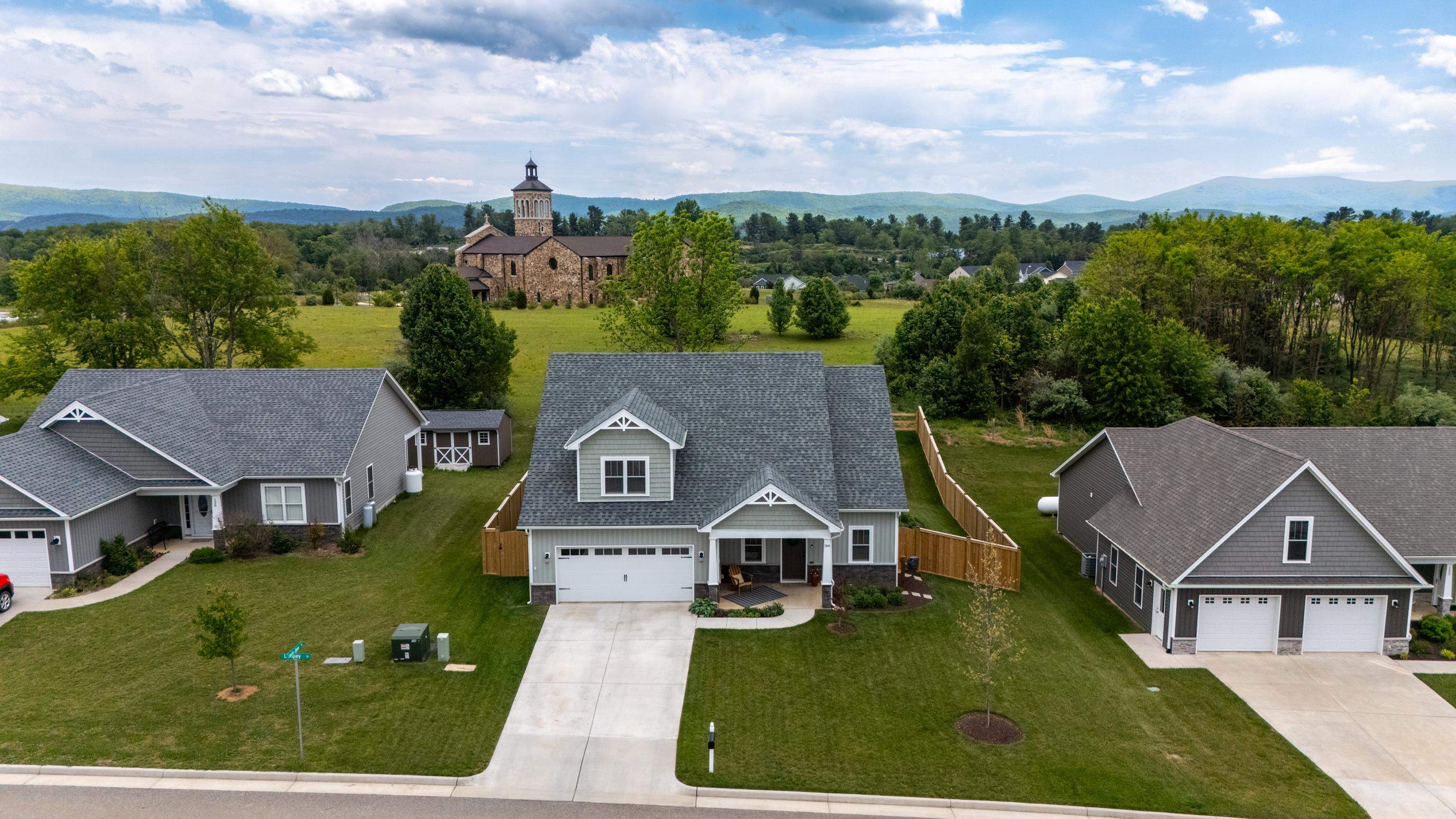 144 LANGLEY DR, WAYNESBORO, Virginia 22980, 3 Bedrooms Bedrooms, ,2 BathroomsBathrooms,Residential,144 LANGLEY DR,677157 MLS # 677157