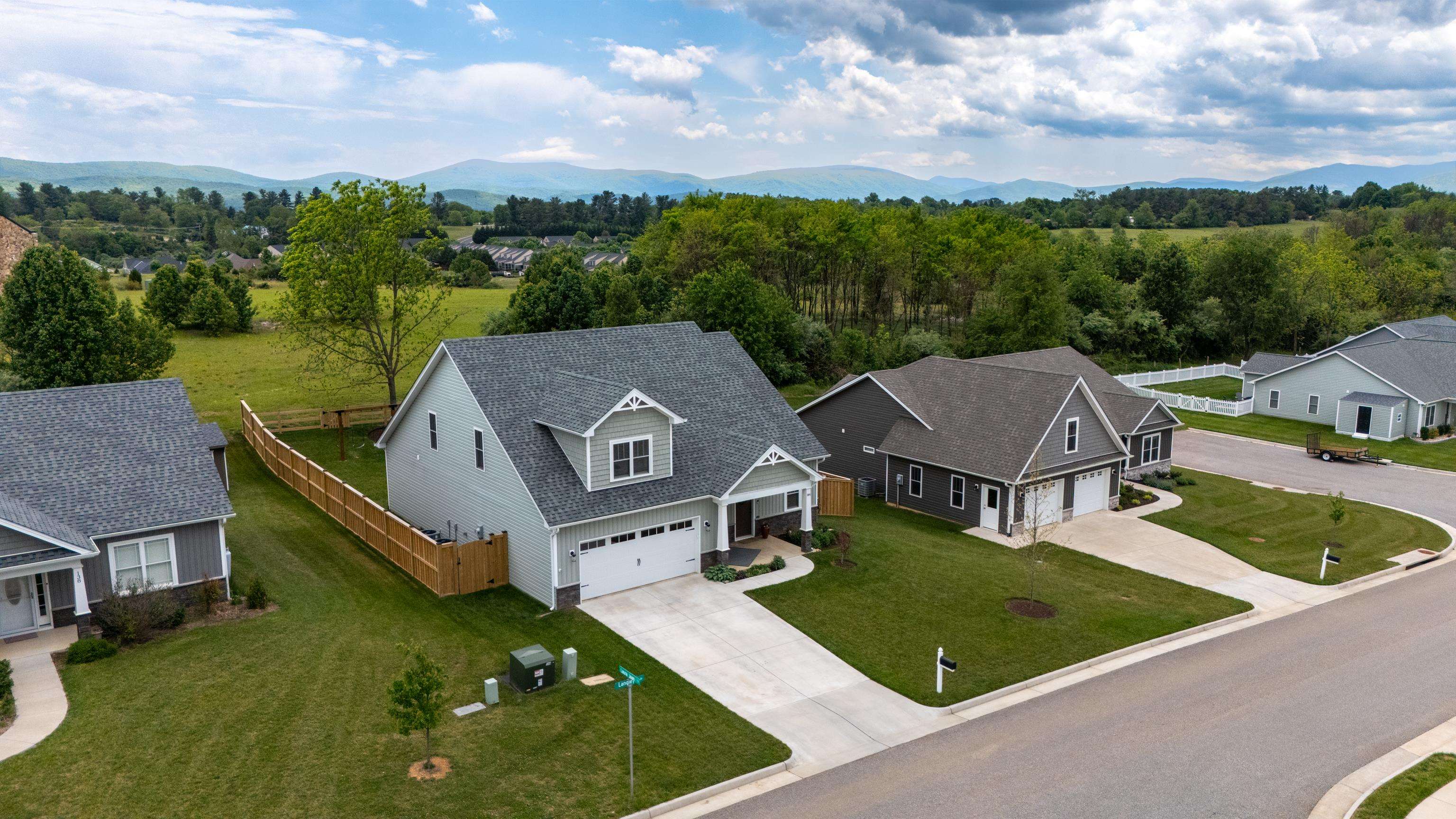 144 LANGLEY DR, WAYNESBORO, Virginia 22980, 3 Bedrooms Bedrooms, ,2 BathroomsBathrooms,Residential,144 LANGLEY DR,677157 MLS # 677157