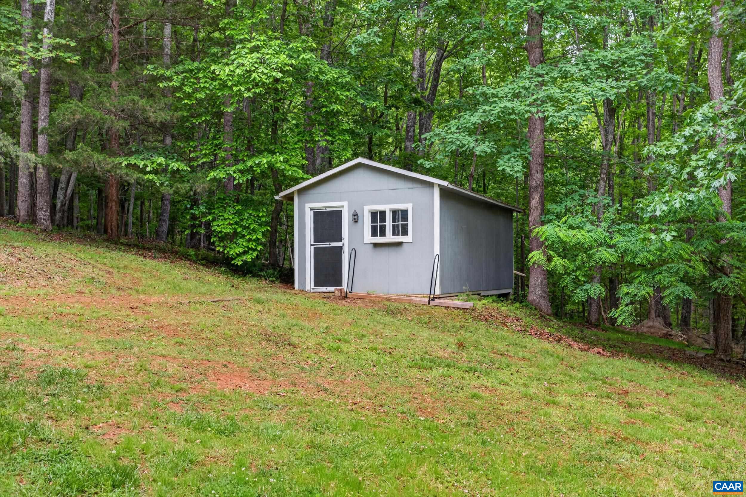 280 HIDDEN ACRES LN, AMHERST, Virginia 24521, 3 Bedrooms Bedrooms, ,3 BathroomsBathrooms,Residential,OFF RT 60 WEST OF AMHERST MOBLEY MOUNTAIN,280 HIDDEN ACRES LN,677161 MLS # 677161 280 HIDDEN ACRES LN, AMHERST, Virginia 24521, 3 Bedrooms Bedrooms, ,3 BathroomsBathrooms,Residential,OFF RT 60 WEST OF AMHERST MOBLEY MOUNTAIN,280 HIDDEN ACRES LN,677161 MLS # 677161