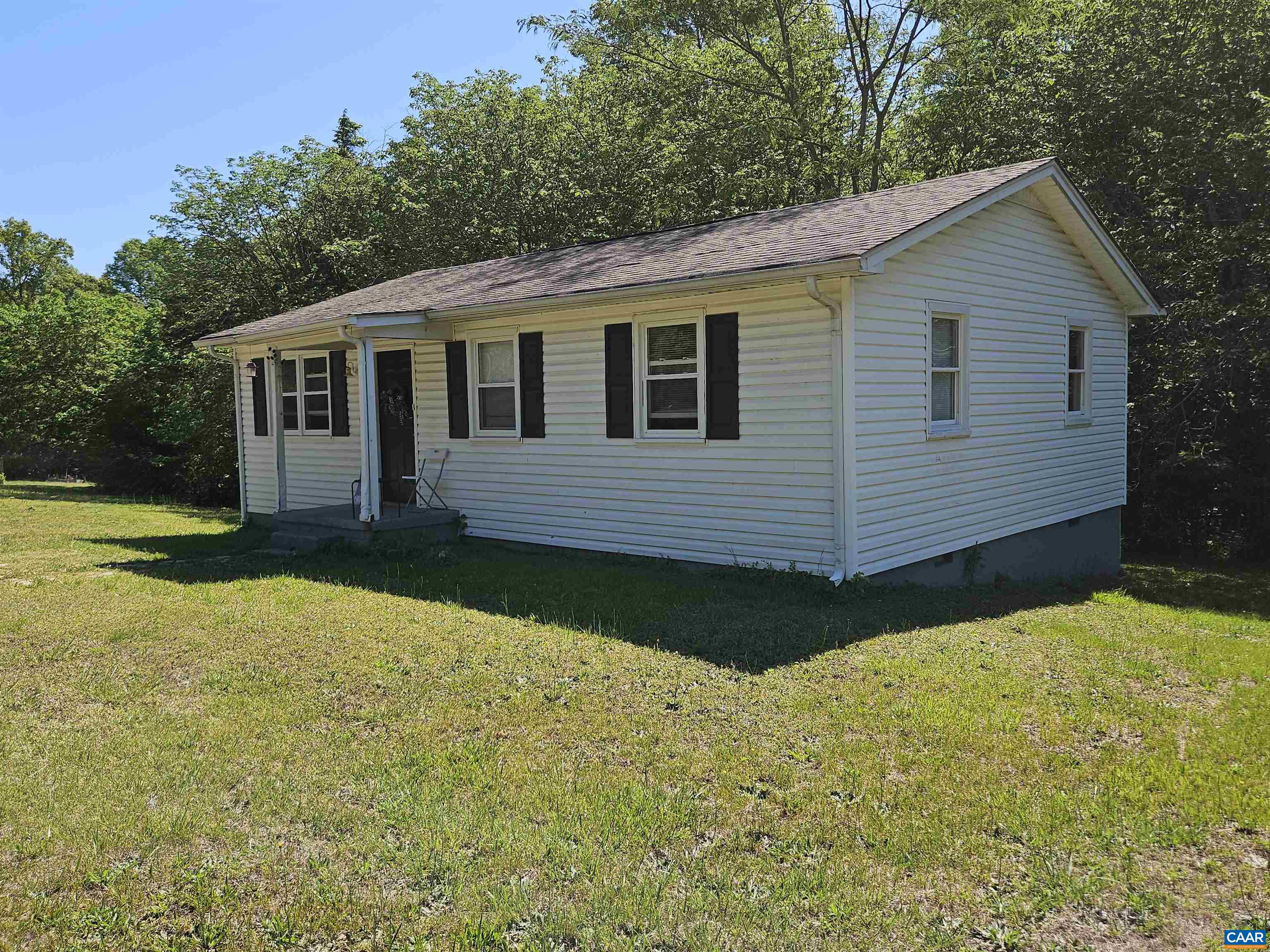 23084 N JAMES MADISON HWY, DILLWYN, Virginia 23936, 3 Bedrooms Bedrooms, ,1 BathroomBathrooms,Residential,23084 N JAMES MADISON HWY,677162 MLS # 677162