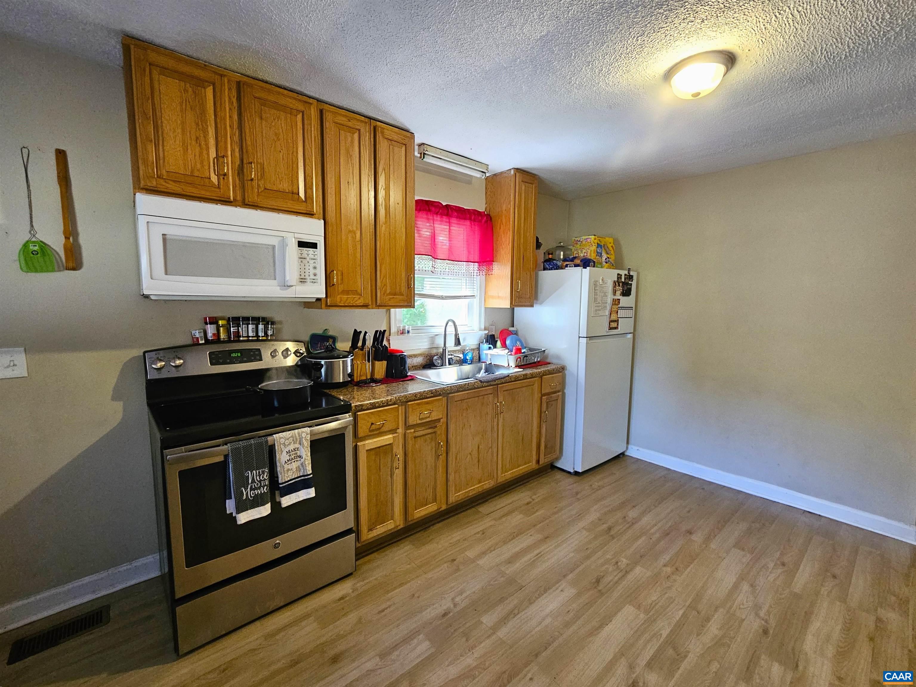 23084 N JAMES MADISON HWY, DILLWYN, Virginia 23936, 3 Bedrooms Bedrooms, ,1 BathroomBathrooms,Residential,23084 N JAMES MADISON HWY,677162 MLS # 677162