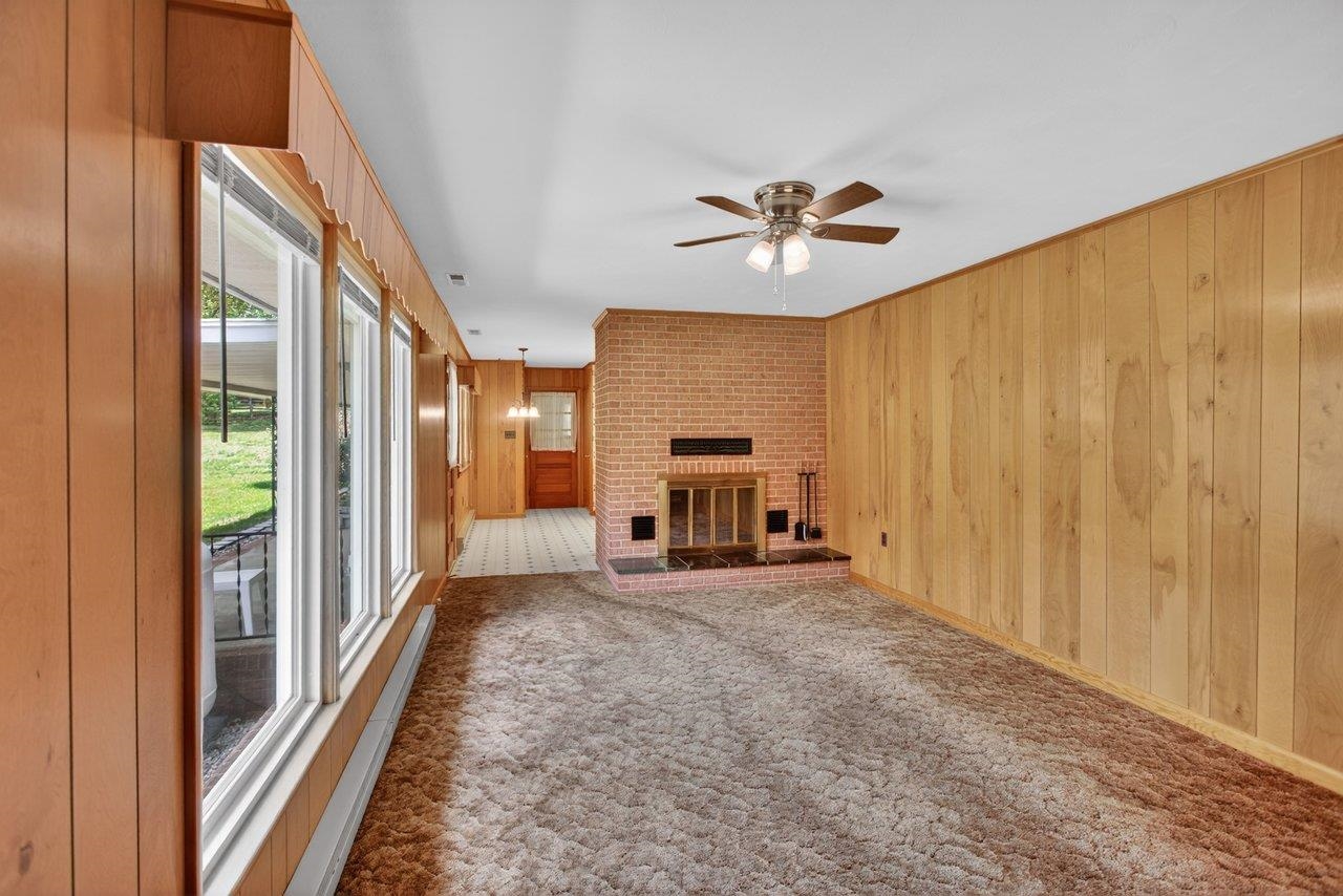 255 VERBENA RD, SHENANDOAH, Virginia 22849, 3 Bedrooms Bedrooms, ,3 BathroomsBathrooms,Residential,255 VERBENA RD,677164 MLS # 677164