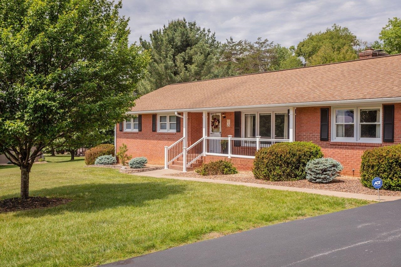 255 VERBENA RD, SHENANDOAH, Virginia 22849, 3 Bedrooms Bedrooms, ,3 BathroomsBathrooms,Residential,255 VERBENA RD,677164 MLS # 677164
