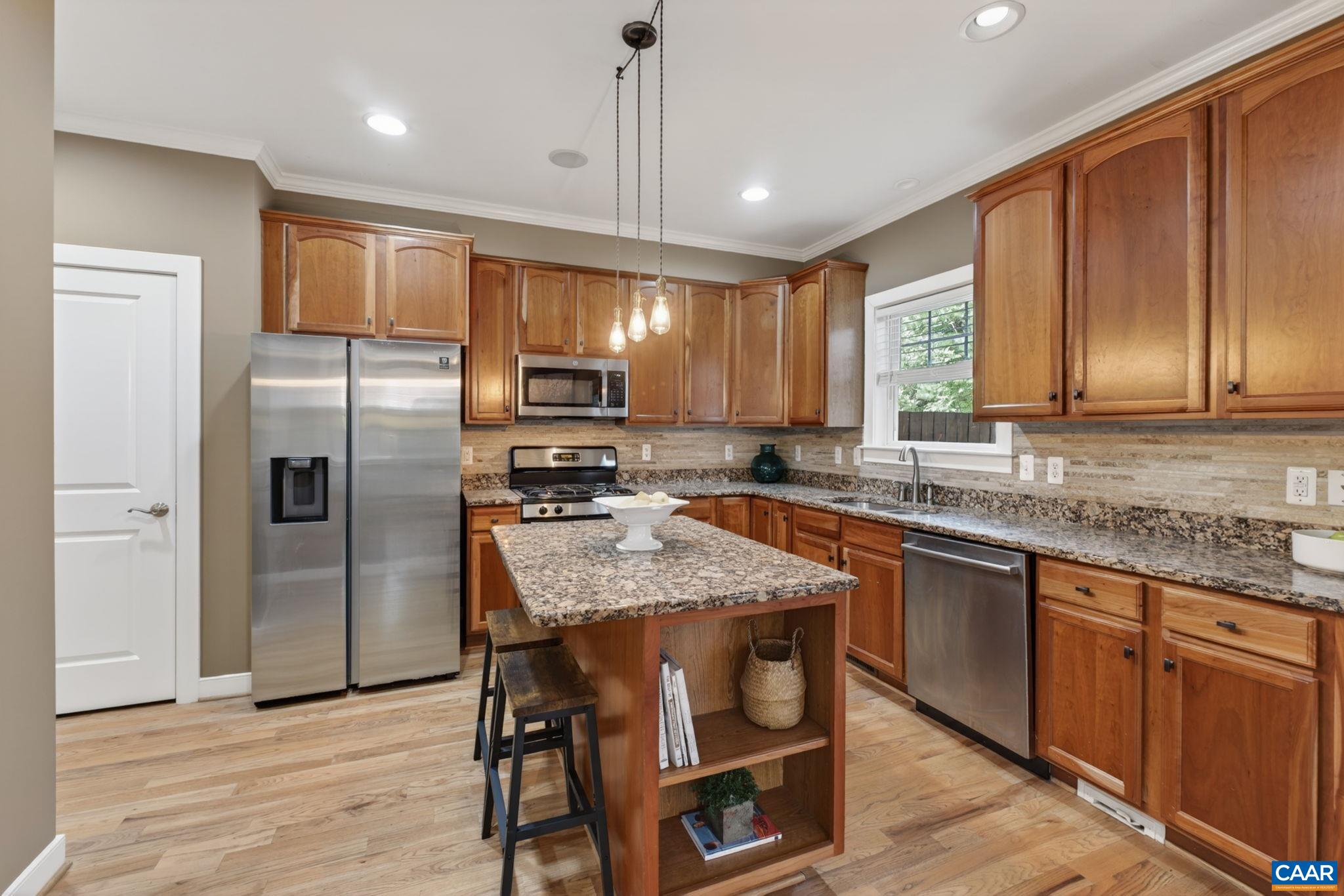 217 BROOKWOOD DR, CHARLOTTESVILLE, Virginia 22902, 4 Bedrooms Bedrooms, ,3 BathroomsBathrooms,Residential,217 BROOKWOOD DR,677165 MLS # 677165