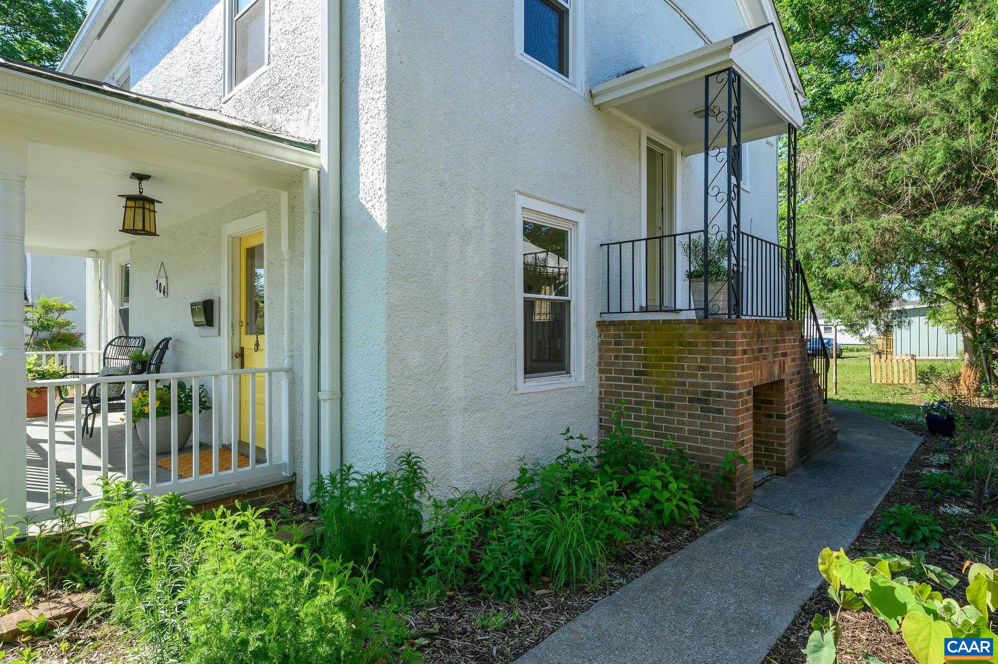 704 BLENHEIM AVE, CHARLOTTESVILLE, Virginia 22902, 3 Bedrooms Bedrooms, ,2 BathroomsBathrooms,Residential,704 BLENHEIM AVE,677170 MLS # 677170