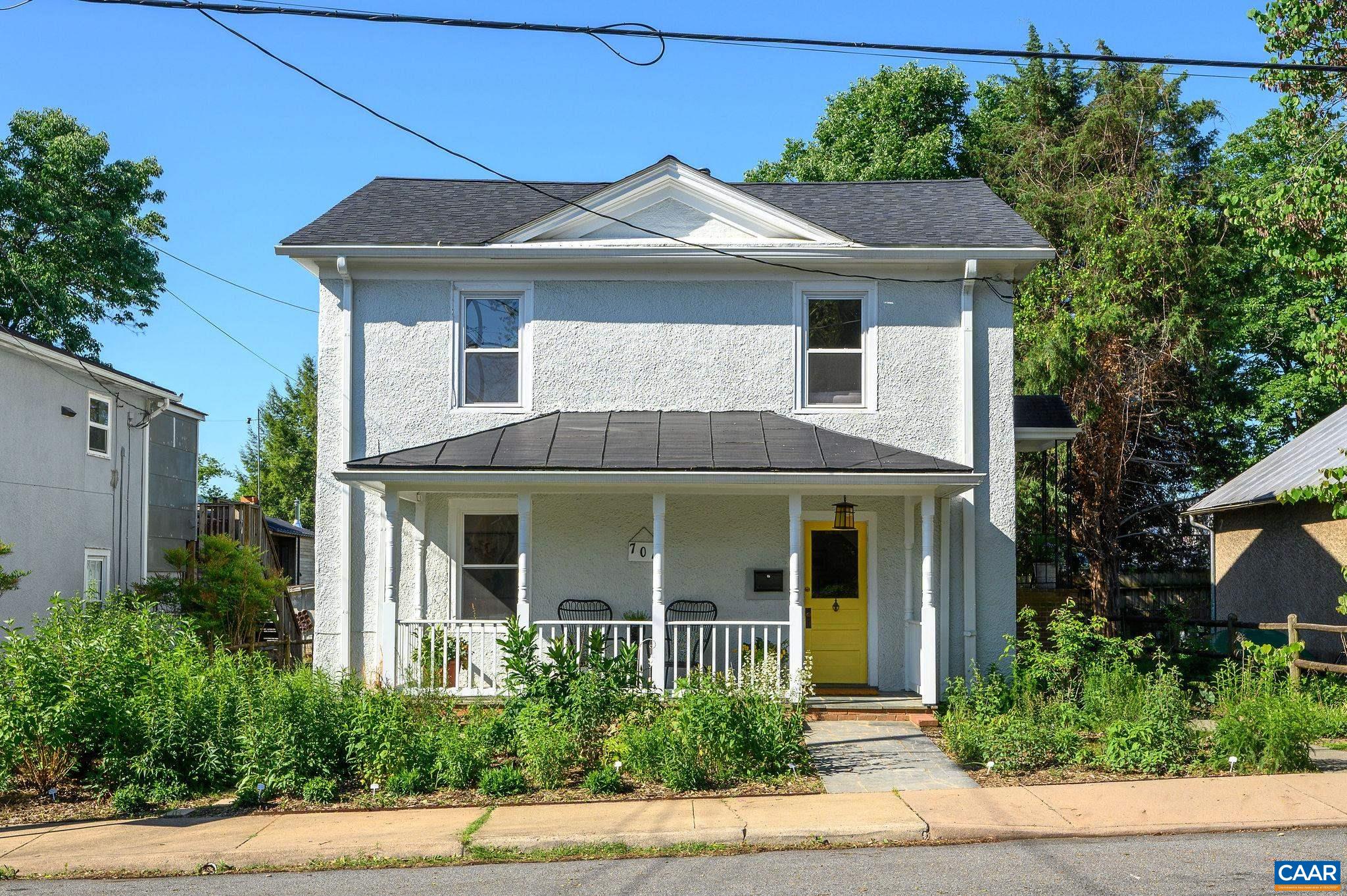 704 BLENHEIM AVE, CHARLOTTESVILLE, Virginia 22902, 3 Bedrooms Bedrooms, ,2 BathroomsBathrooms,Residential,704 BLENHEIM AVE,677170 MLS # 677170