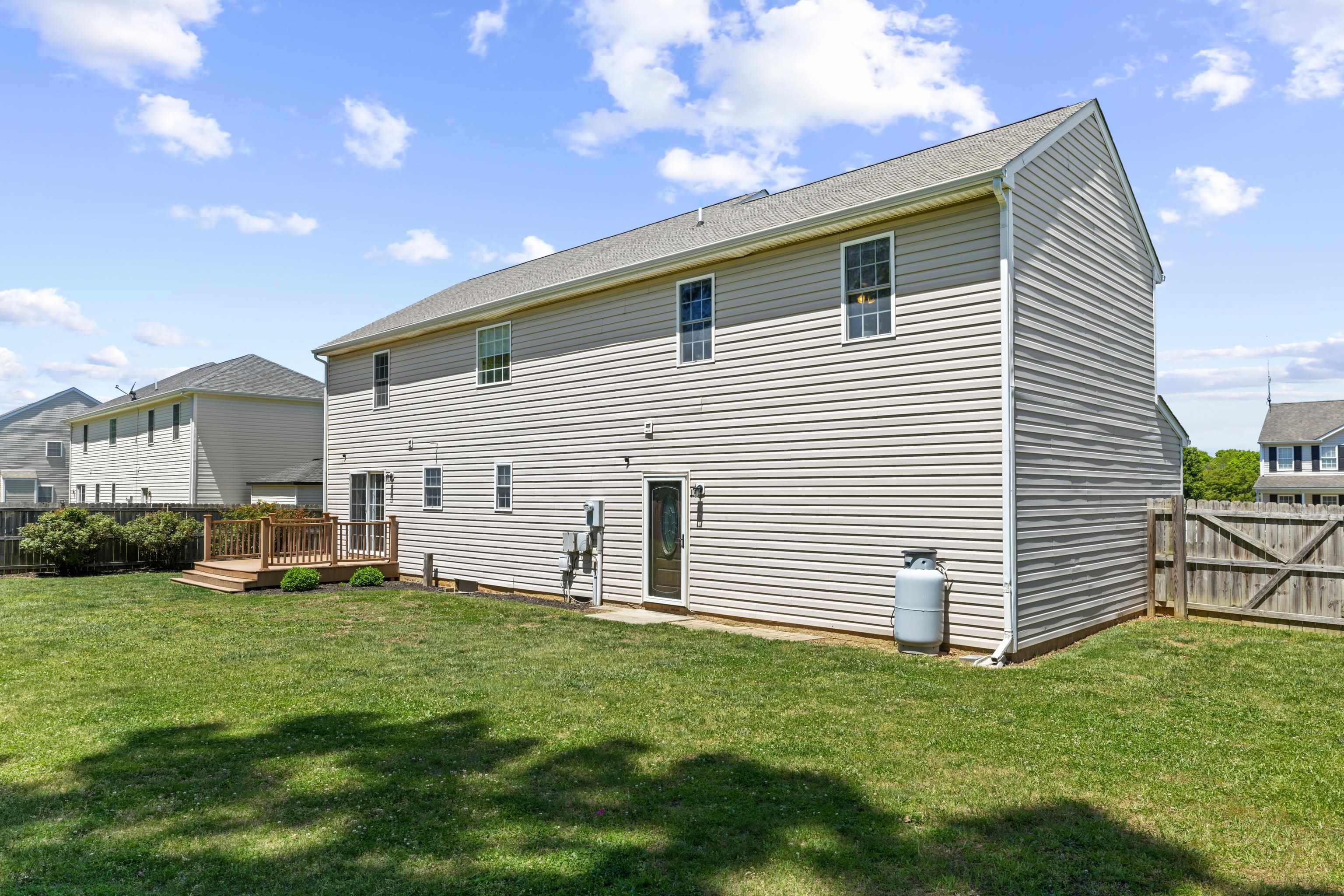 21 LADY SLIPPER DR, WAYNESBORO, Virginia 22980, 4 Bedrooms Bedrooms, ,2 BathroomsBathrooms,Residential,21 LADY SLIPPER DR,677171 MLS # 677171