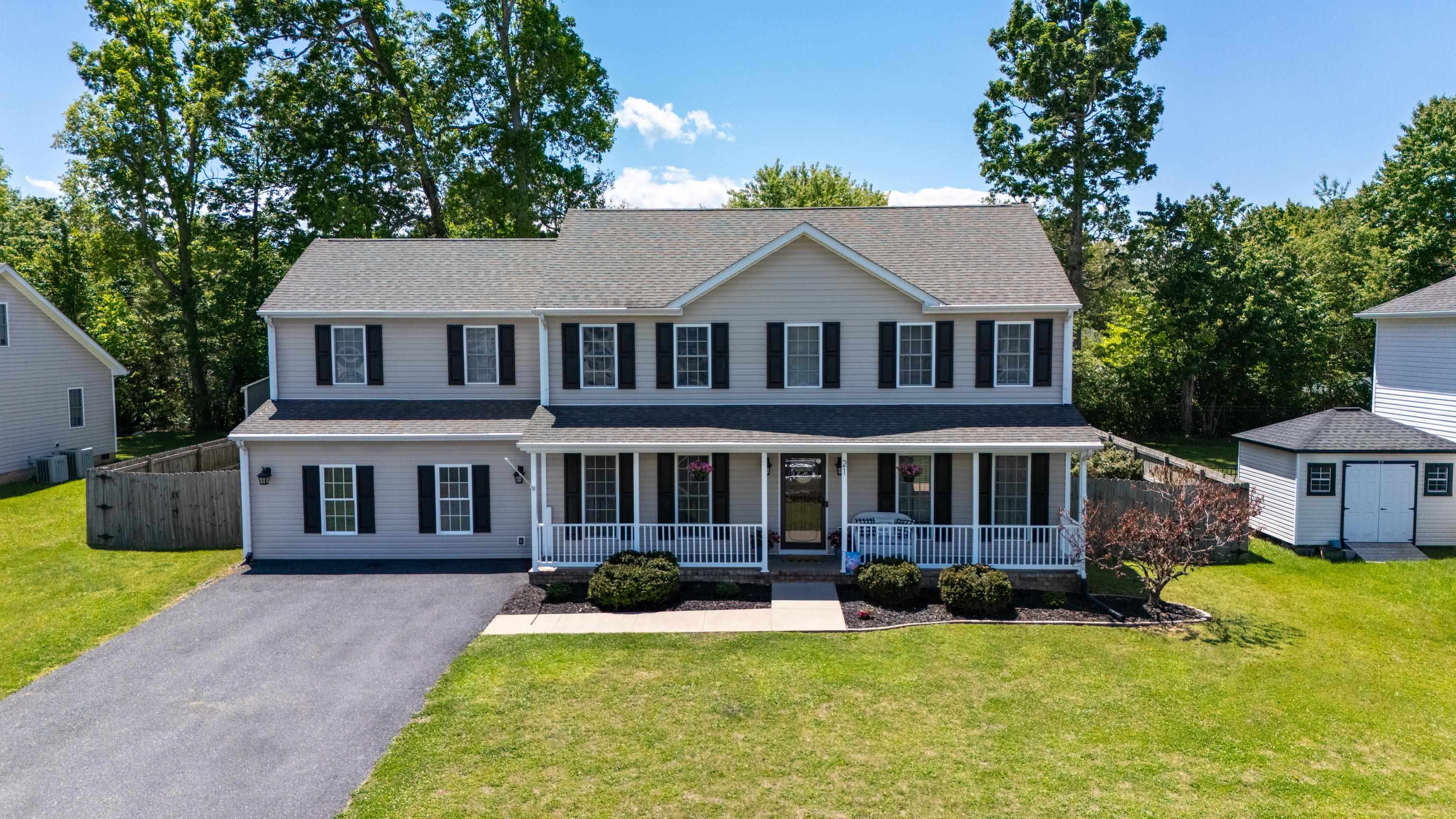 21 LADY SLIPPER DR, WAYNESBORO, Virginia 22980, 4 Bedrooms Bedrooms, ,2 BathroomsBathrooms,Residential,21 LADY SLIPPER DR,677171 MLS # 677171