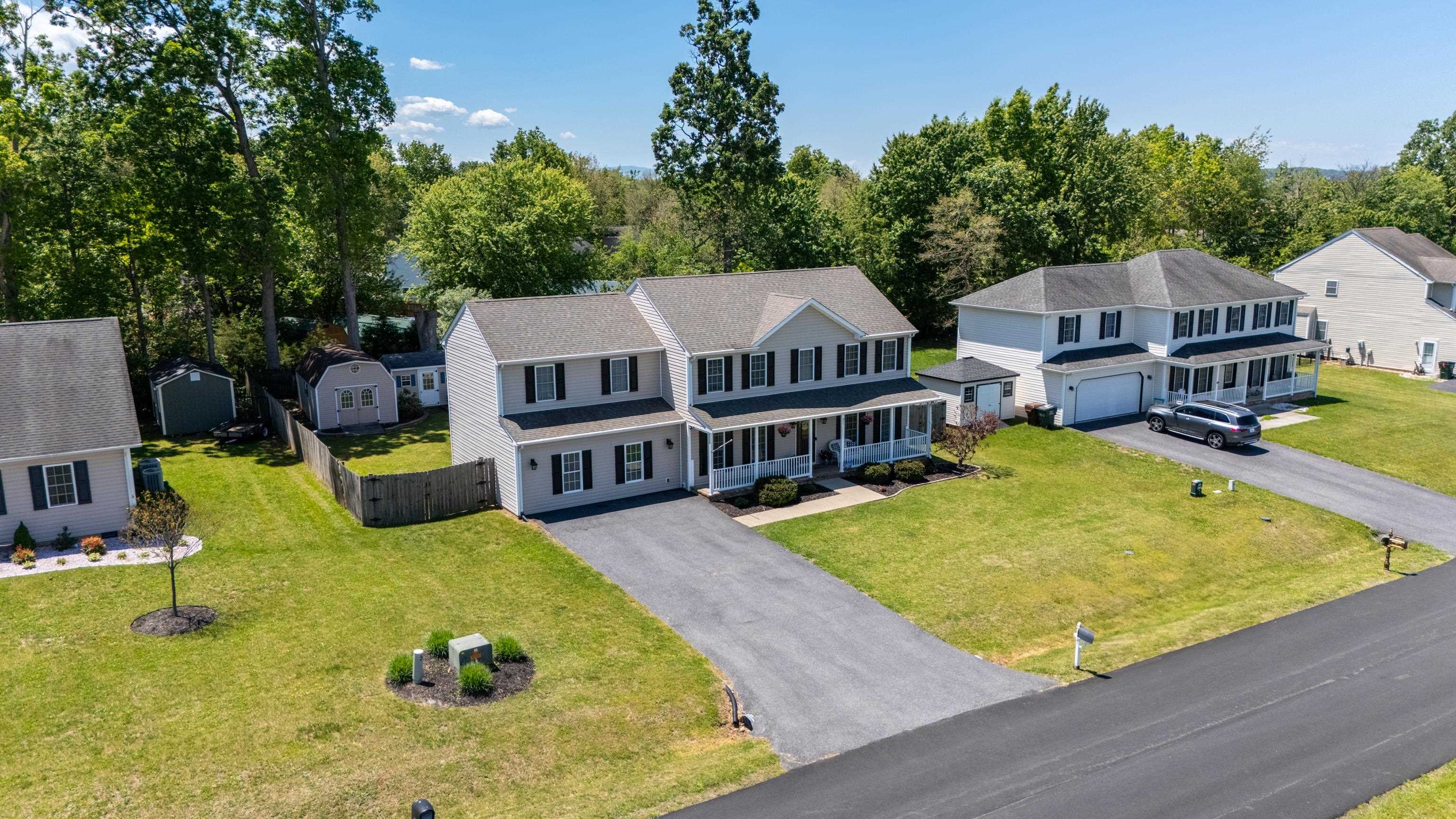 21 LADY SLIPPER DR, WAYNESBORO, Virginia 22980, 4 Bedrooms Bedrooms, ,2 BathroomsBathrooms,Residential,21 LADY SLIPPER DR,677171 MLS # 677171