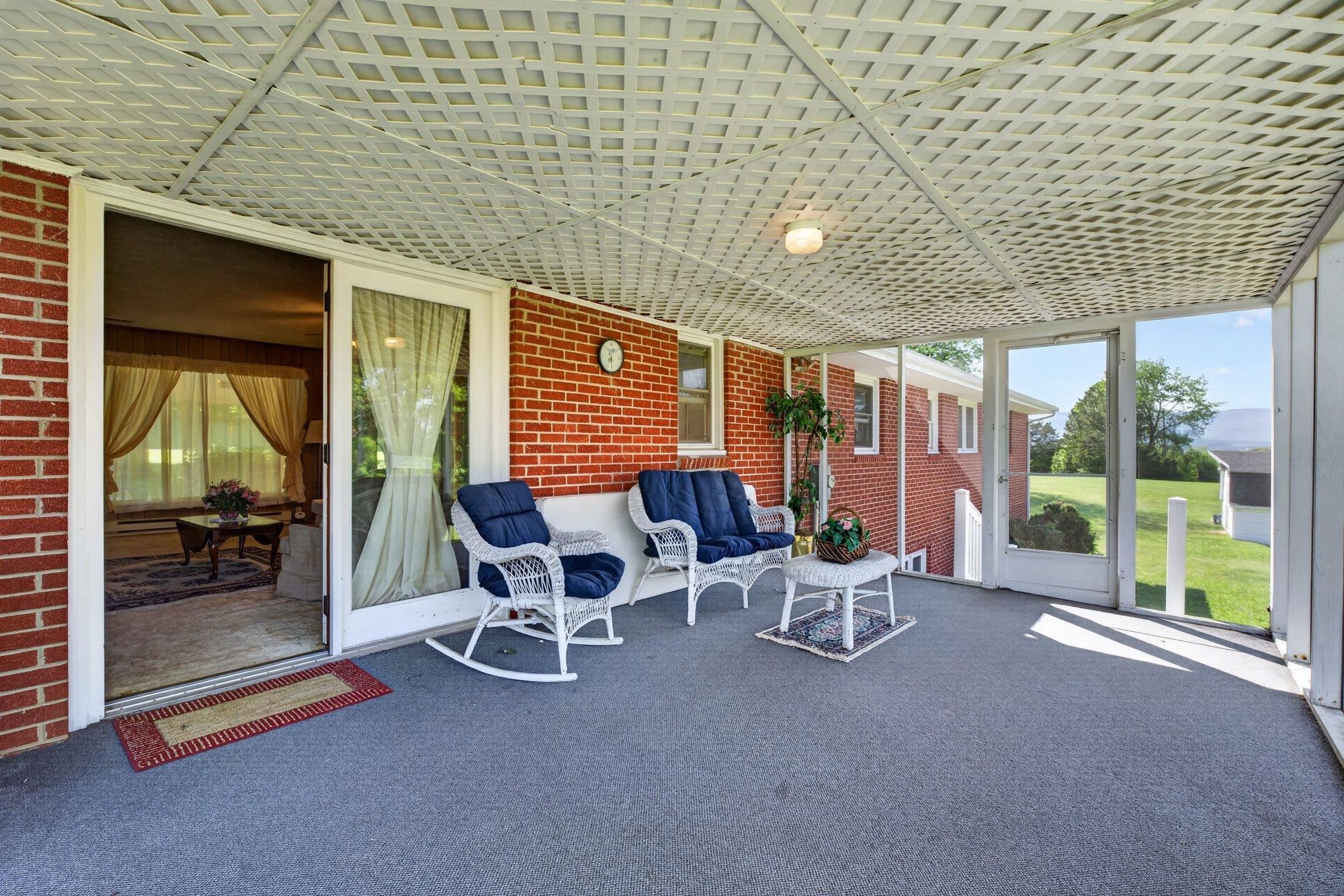 17421 SPOTSWOOD TRL, ELKTON, Virginia 22827, 3 Bedrooms Bedrooms, ,2 BathroomsBathrooms,Residential,17421 SPOTSWOOD TRL,677172 MLS # 677172
