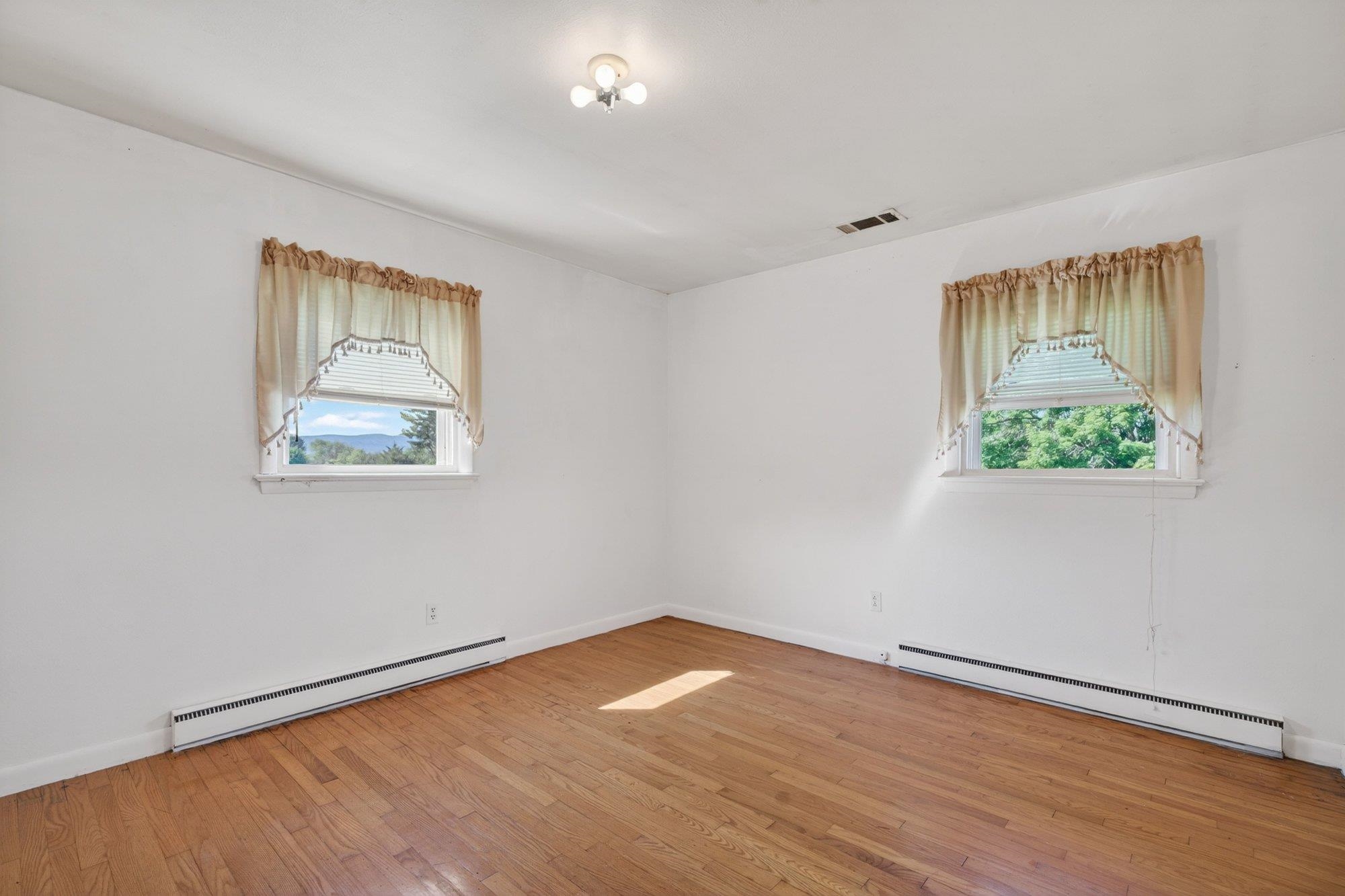 17421 SPOTSWOOD TRL, ELKTON, Virginia 22827, 3 Bedrooms Bedrooms, ,2 BathroomsBathrooms,Residential,17421 SPOTSWOOD TRL,677172 MLS # 677172