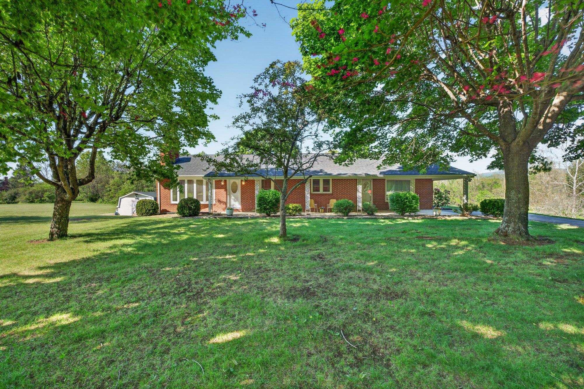 17421 SPOTSWOOD TRL, ELKTON, Virginia 22827, 3 Bedrooms Bedrooms, ,2 BathroomsBathrooms,Residential,17421 SPOTSWOOD TRL,677172 MLS # 677172