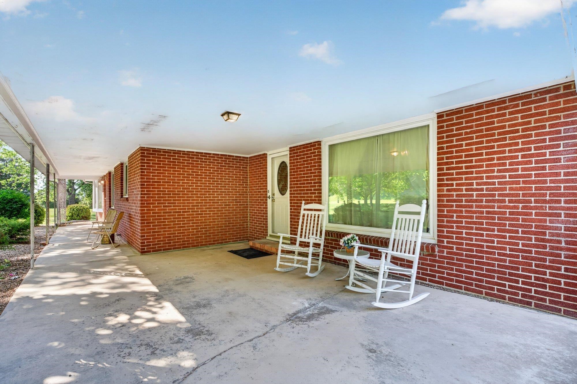 17421 SPOTSWOOD TRL, ELKTON, Virginia 22827, 3 Bedrooms Bedrooms, ,2 BathroomsBathrooms,Residential,17421 SPOTSWOOD TRL,677172 MLS # 677172