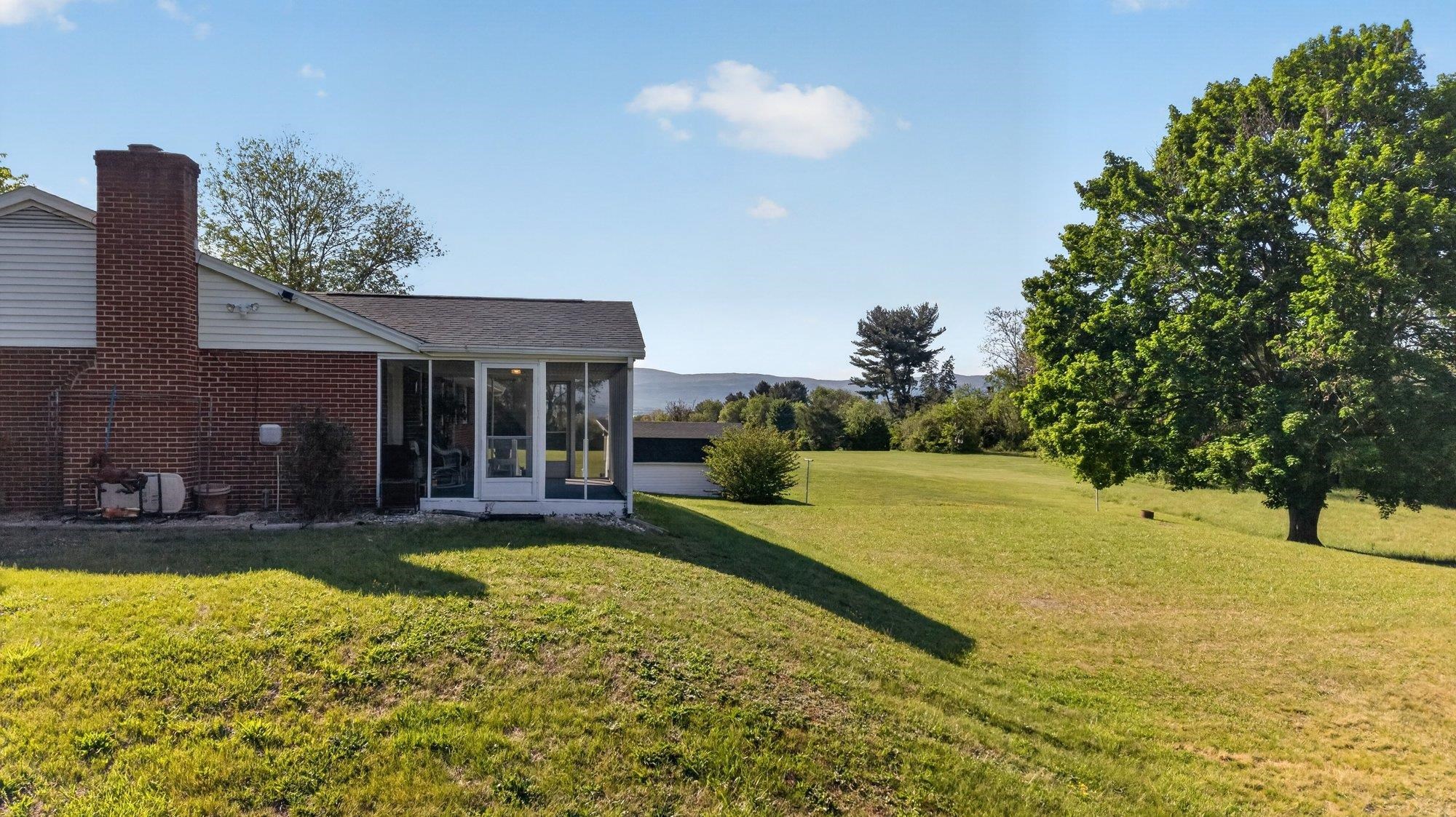 17421 SPOTSWOOD TRL, ELKTON, Virginia 22827, 3 Bedrooms Bedrooms, ,2 BathroomsBathrooms,Residential,17421 SPOTSWOOD TRL,677172 MLS # 677172