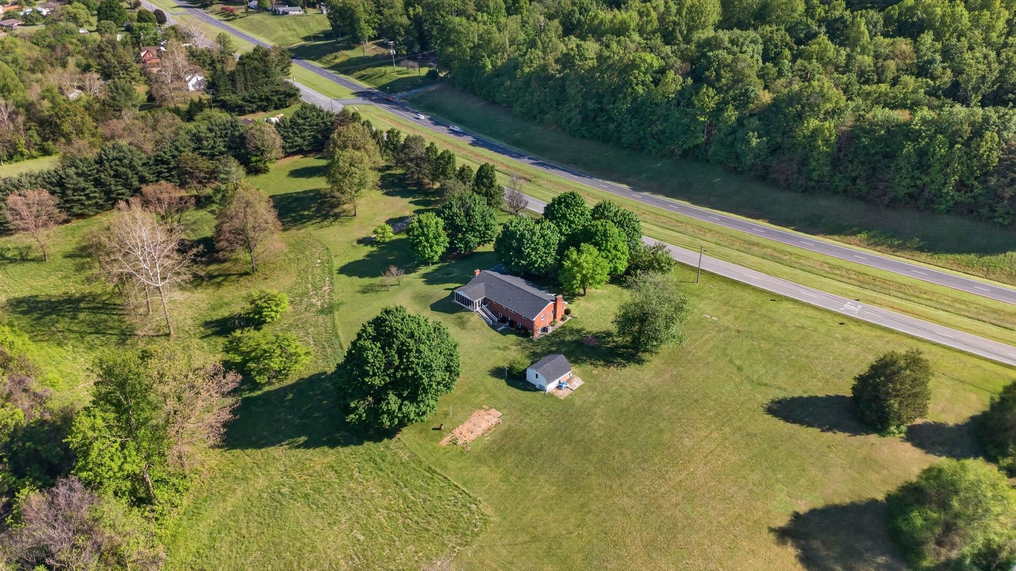 17421 SPOTSWOOD TRL, ELKTON, Virginia 22827, 3 Bedrooms Bedrooms, ,2 BathroomsBathrooms,Residential,17421 SPOTSWOOD TRL,677172 MLS # 677172