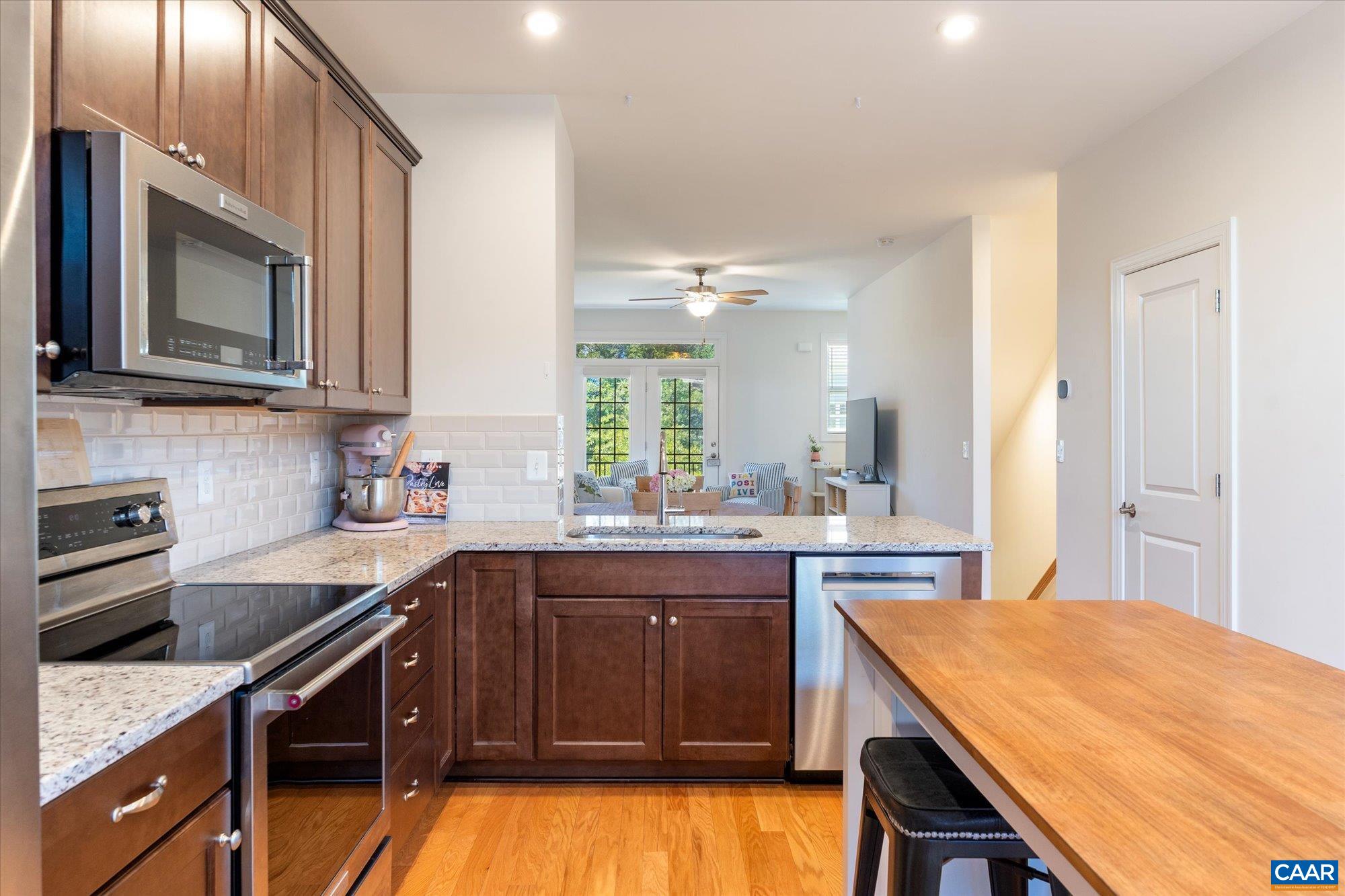 1020 OLD TRAIL DR, CROZET, Virginia 22932, 2 Bedrooms Bedrooms, ,3 BathroomsBathrooms,Residential,Beautiful 2BR Old Trail Townhouse w/ garage,1020 OLD TRAIL DR,677174 MLS # 677174