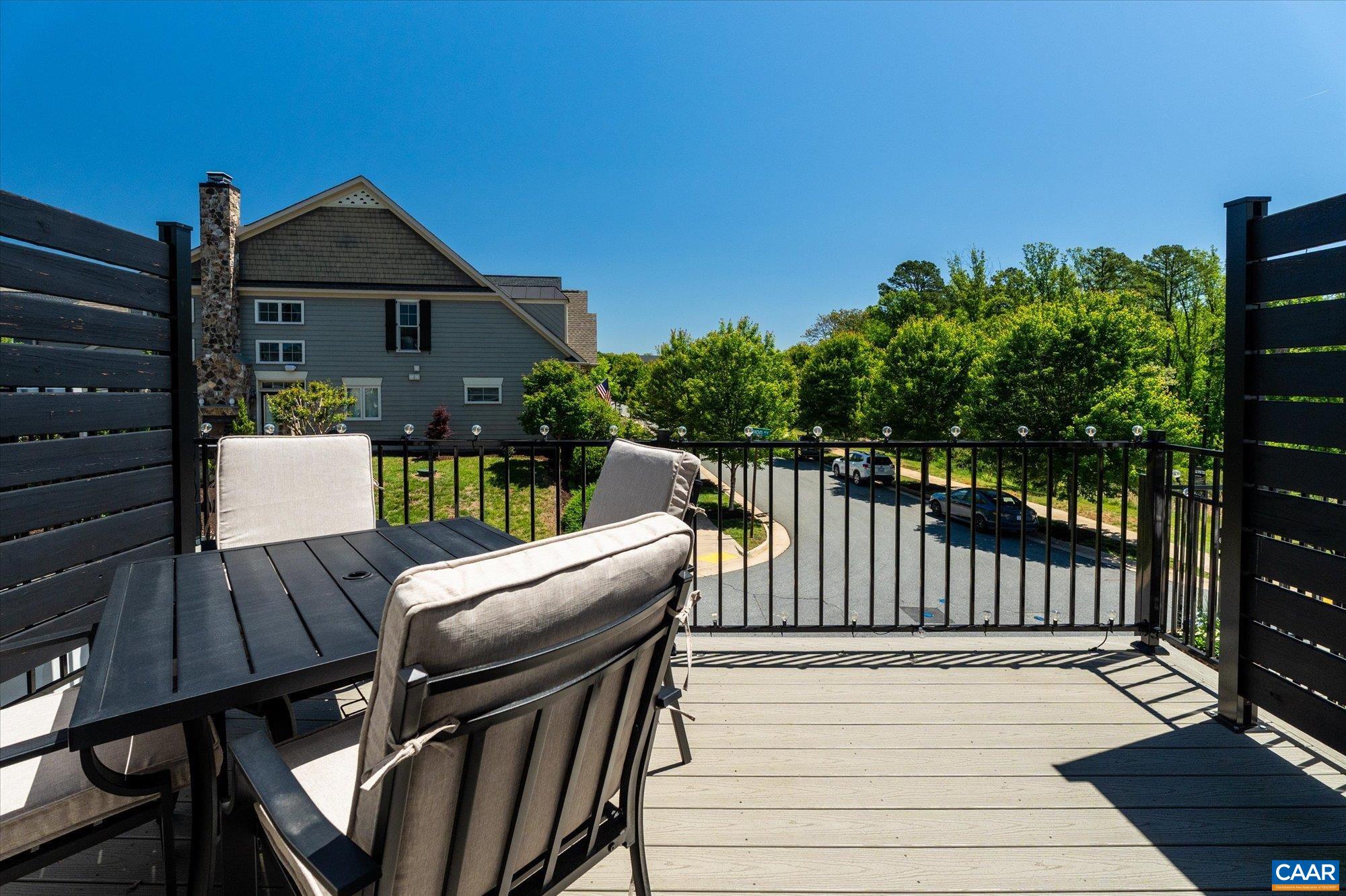 1020 OLD TRAIL DR, CROZET, Virginia 22932, 2 Bedrooms Bedrooms, ,3 BathroomsBathrooms,Residential,Beautiful 2BR Old Trail Townhouse w/ garage,1020 OLD TRAIL DR,677174 MLS # 677174