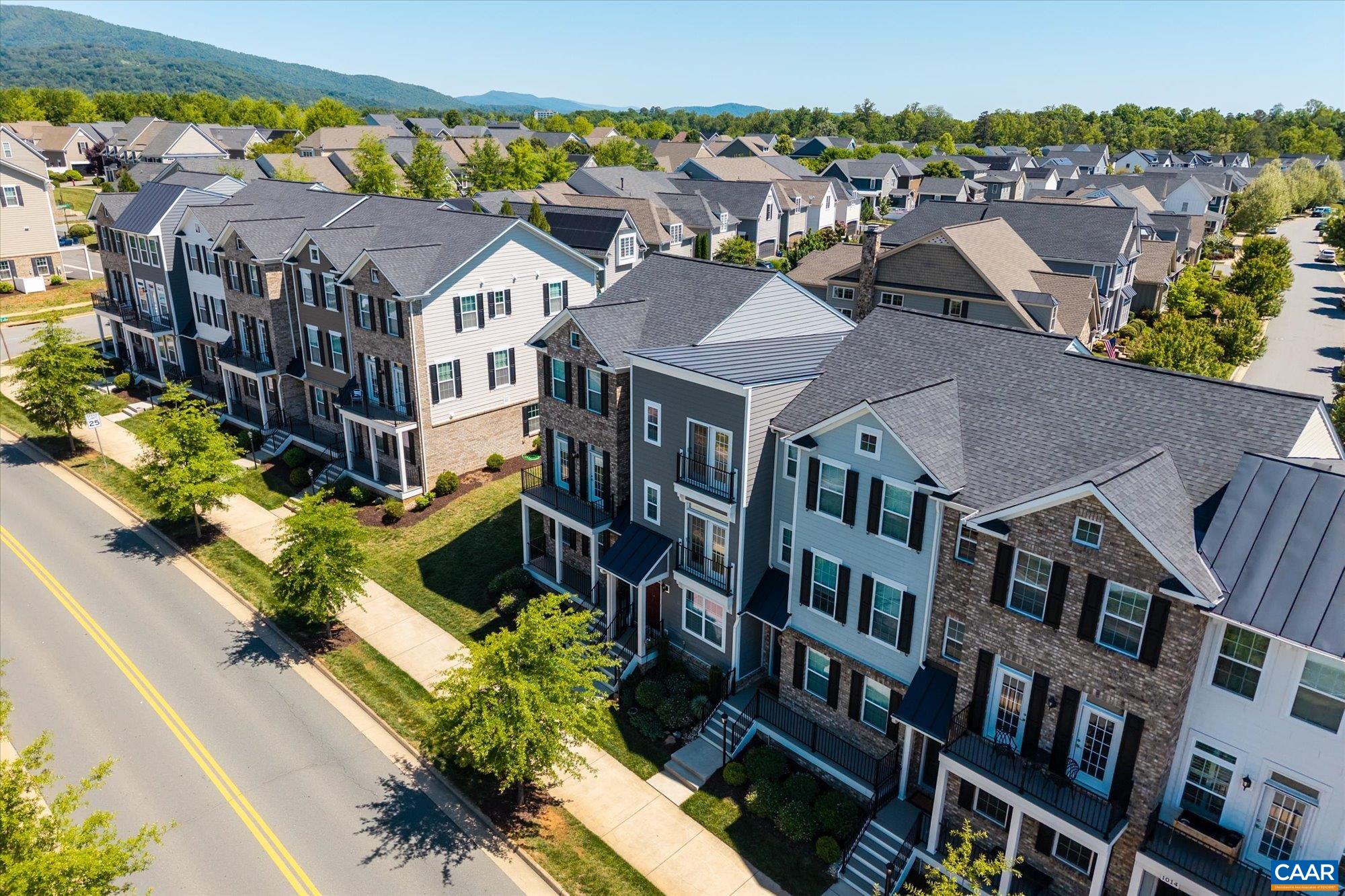 1020 OLD TRAIL DR, CROZET, Virginia 22932, 2 Bedrooms Bedrooms, ,3 BathroomsBathrooms,Residential,Beautiful 2BR Old Trail Townhouse w/ garage,1020 OLD TRAIL DR,677174 MLS # 677174