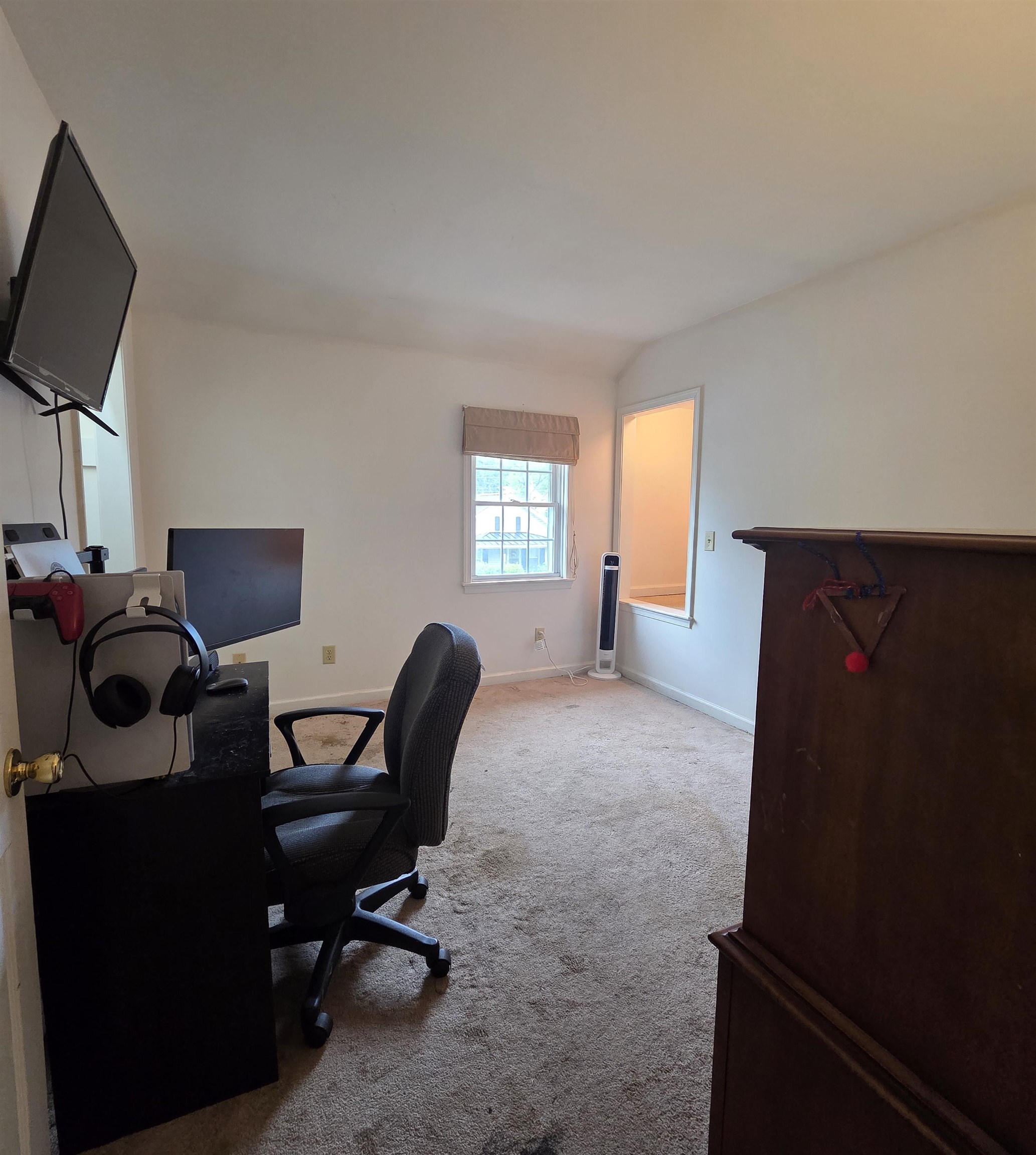 365 S MAGNOLIA AVE, WAYNESBORO, Virginia 22980, 3 Bedrooms Bedrooms, ,2 BathroomsBathrooms,Residential,365 S MAGNOLIA AVE,677180 MLS # 677180