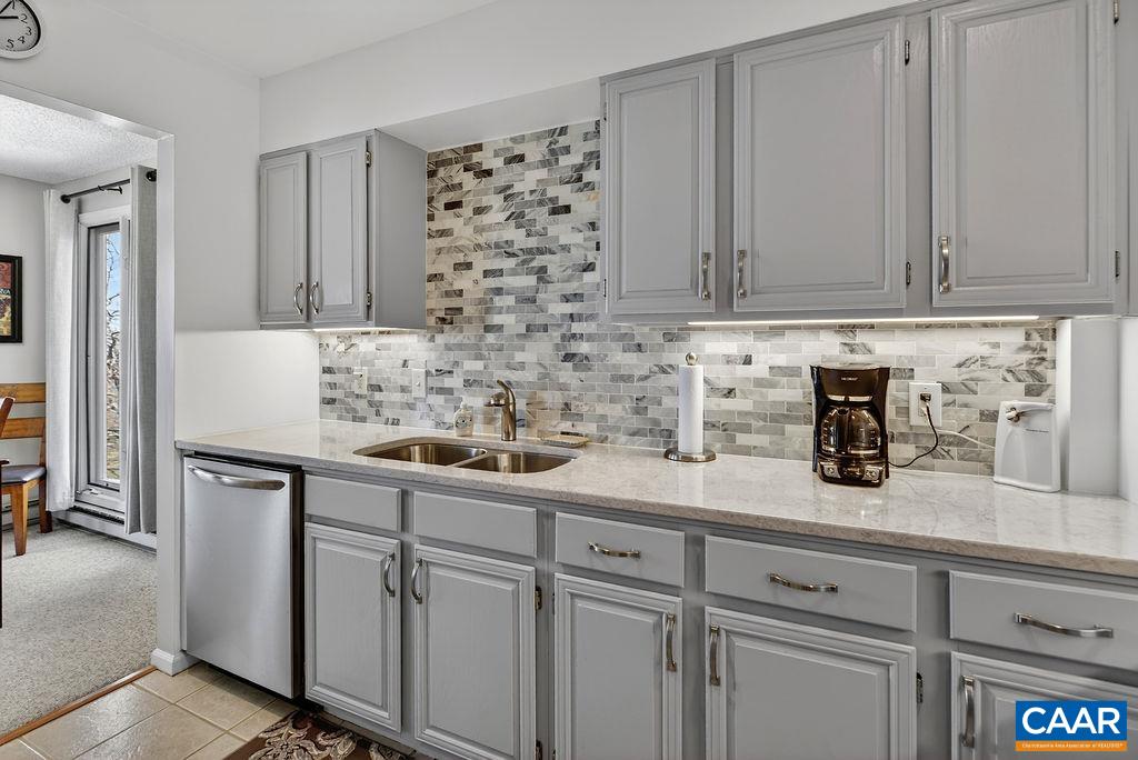 2063 STONE RIDGE CONDOS, WINTERGREEN RESORT, Virginia 22967, 2 Bedrooms Bedrooms, ,2 BathroomsBathrooms,Residential,2063 STONE RIDGE CONDOS,677184 MLS # 677184