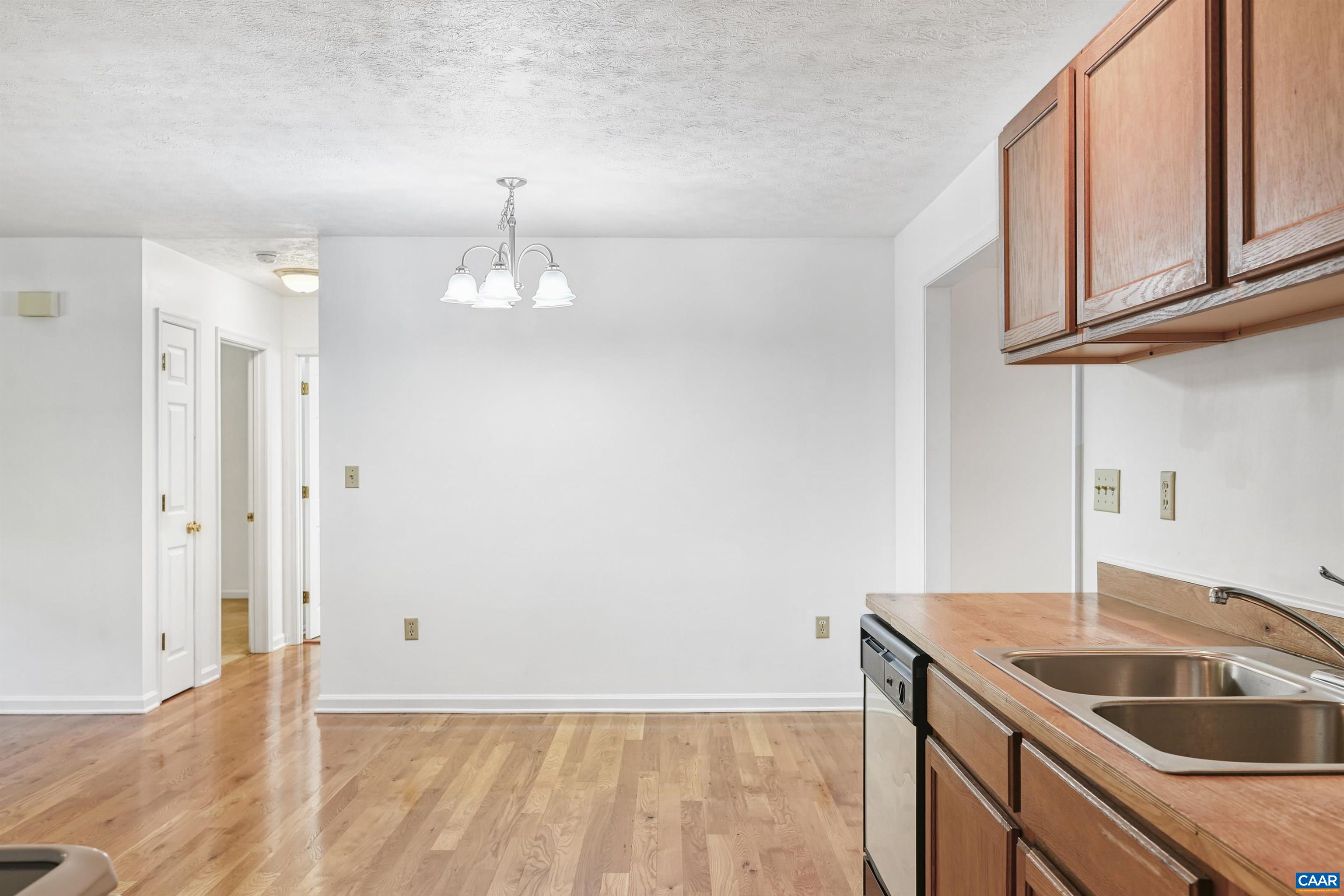 2445 EASTHAM RD, BUMPASS, Virginia 23024, 3 Bedrooms Bedrooms, ,2 BathroomsBathrooms,Residential,LAKE ANNA WATER ACCESS PROPERTY, PUBLIC SIDE,2445 EASTHAM RD,677187 MLS # 677187 2445 EASTHAM RD, BUMPASS, Virginia 23024, 3 Bedrooms Bedrooms, ,2 BathroomsBathrooms,Residential,LAKE ANNA WATER ACCESS PROPERTY, PUBLIC SIDE,2445 EASTHAM RD,677187 MLS # 677187