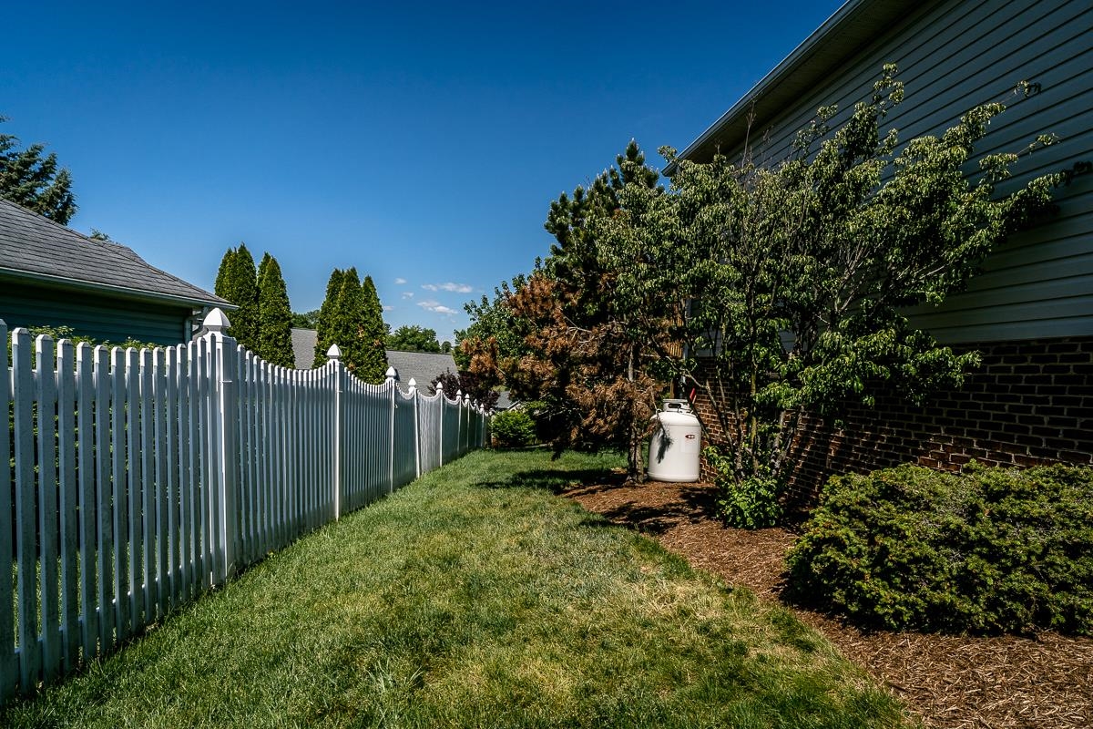 121 LEONARD CT, HARRISONBURG, Virginia 22801, 4 Bedrooms Bedrooms, ,3 BathroomsBathrooms,Residential,121 LEONARD CT,677193 MLS # 677193