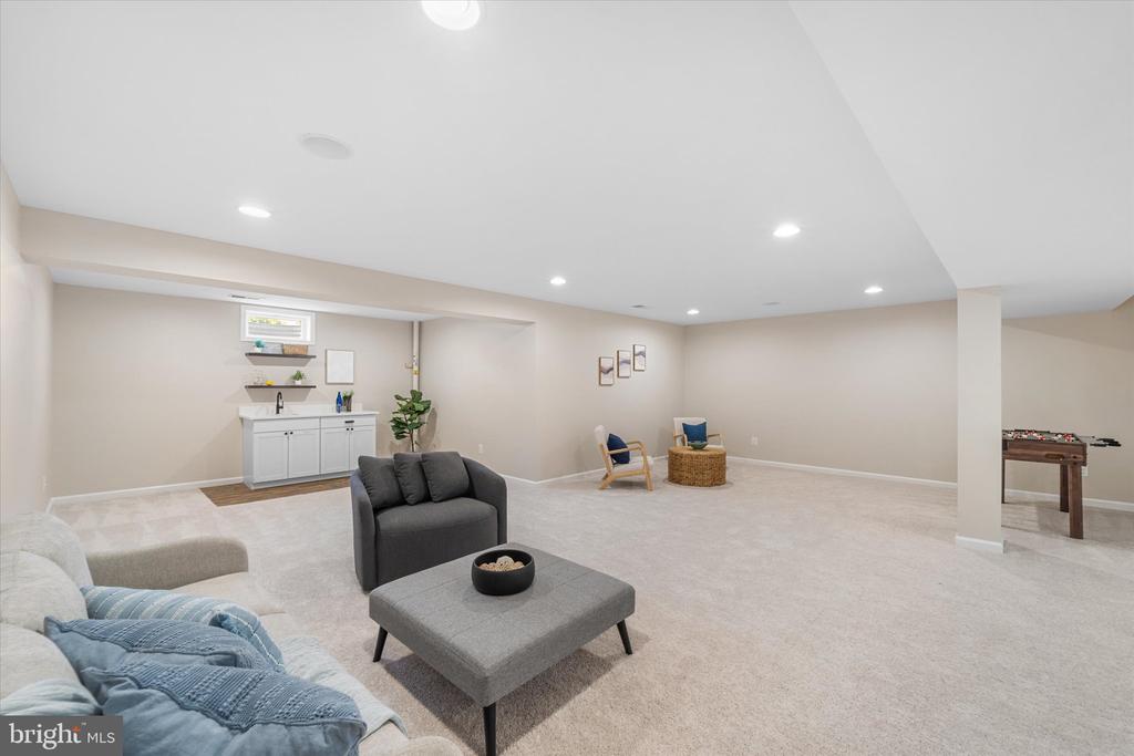 2979 REVERE ST, BEALETON, Virginia 22712, 5 Bedrooms Bedrooms, ,3 BathroomsBathrooms,Residential,2979 REVERE ST,VAFQ2021310 MLS # VAFQ2021310
