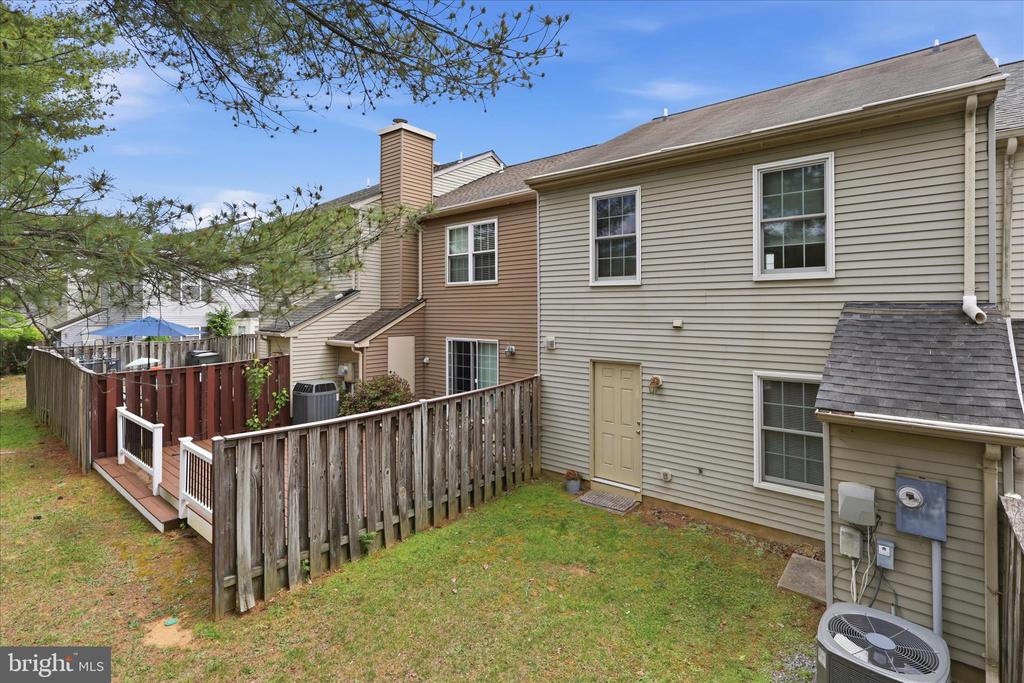 5163 DOMINION DR, FREDERICKSBURG, Virginia 22407, 3 Bedrooms Bedrooms, ,1 BathroomBathrooms,Residential,FAIRVIEW COMMONS,5163 DOMINION DR,VASP2041346 MLS # VASP2041346