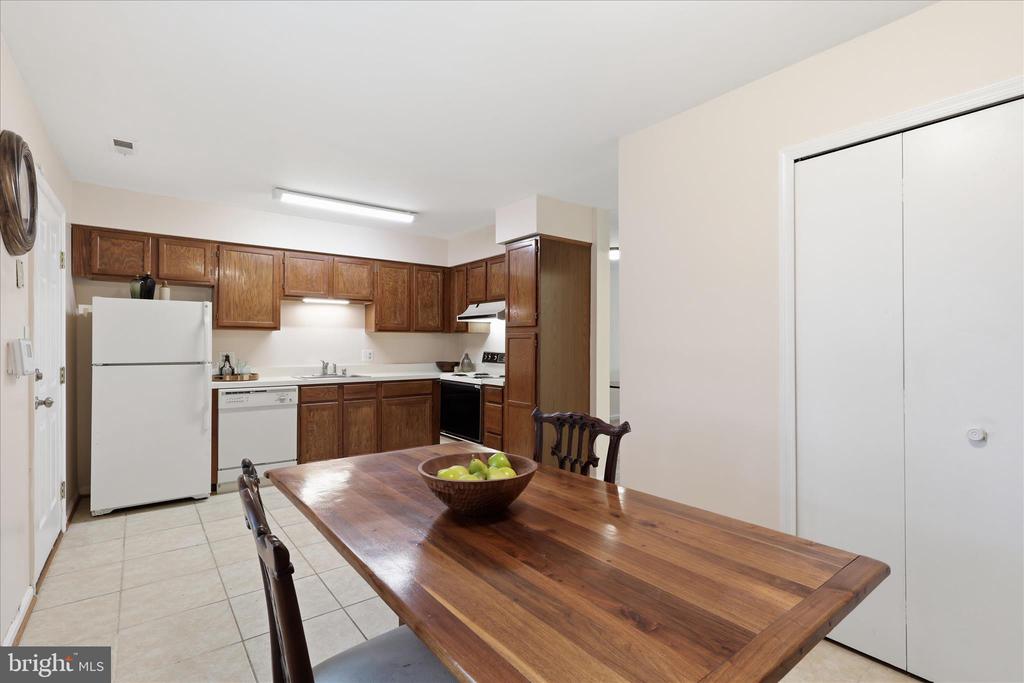 5163 DOMINION DR, FREDERICKSBURG, Virginia 22407, 3 Bedrooms Bedrooms, ,1 BathroomBathrooms,Residential,FAIRVIEW COMMONS,5163 DOMINION DR,VASP2041346 MLS # VASP2041346