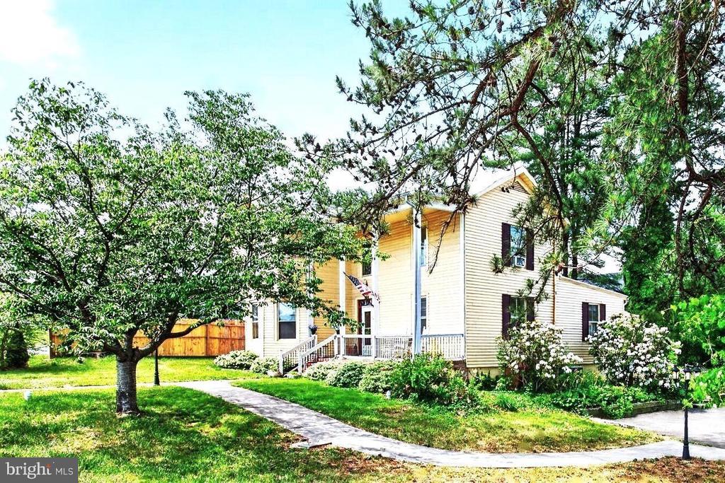 605 MINERAL AVE, MINERAL, Virginia 23117, 3 Bedrooms Bedrooms, ,1 BathroomBathrooms,Residential,605 MINERAL AVE,VALA2009704 MLS # VALA2009704