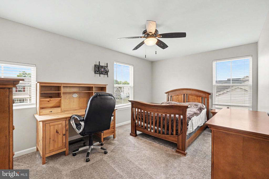 2527 CORNELL DR, FREDERICKSBURG, Virginia 22408, 4 Bedrooms Bedrooms, ,2 BathroomsBathrooms,Residential,2527 CORNELL DR,VASP2041480 MLS # VASP2041480 2527 CORNELL DR, FREDERICKSBURG, Virginia 22408, 4 Bedrooms Bedrooms, ,2 BathroomsBathrooms,Residential,2527 CORNELL DR,VASP2041480 MLS # VASP2041480