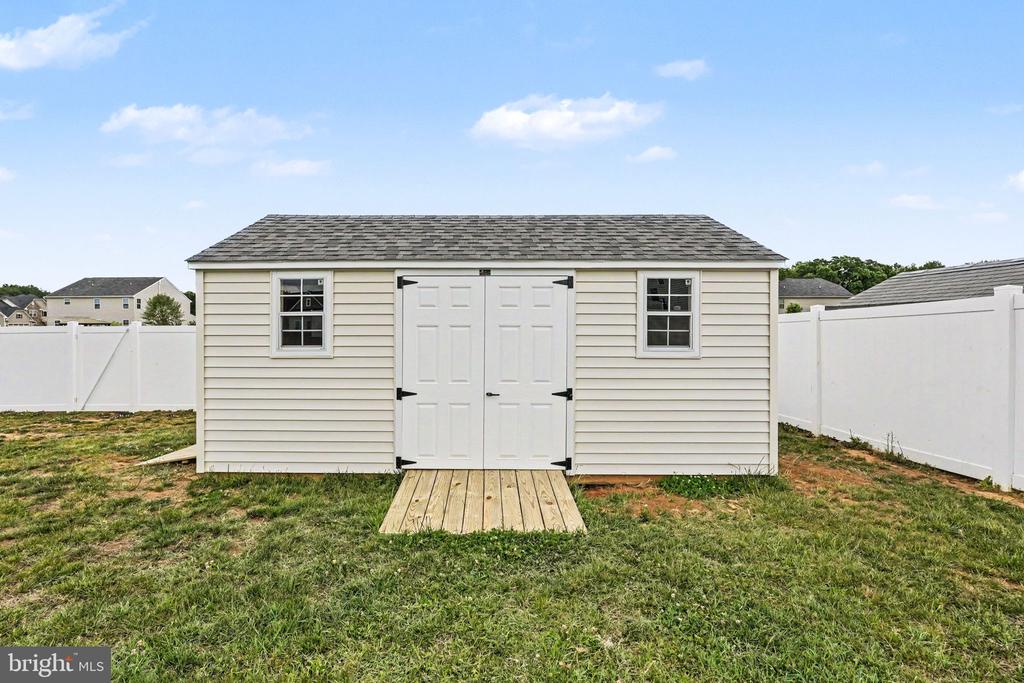2527 CORNELL DR, FREDERICKSBURG, Virginia 22408, 4 Bedrooms Bedrooms, ,2 BathroomsBathrooms,Residential,2527 CORNELL DR,VASP2041480 MLS # VASP2041480 2527 CORNELL DR, FREDERICKSBURG, Virginia 22408, 4 Bedrooms Bedrooms, ,2 BathroomsBathrooms,Residential,2527 CORNELL DR,VASP2041480 MLS # VASP2041480