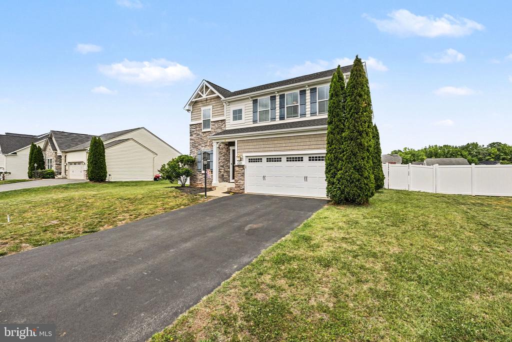 2527 CORNELL DR, FREDERICKSBURG, Virginia 22408, 4 Bedrooms Bedrooms, ,2 BathroomsBathrooms,Residential,2527 CORNELL DR,VASP2041480 MLS # VASP2041480 2527 CORNELL DR, FREDERICKSBURG, Virginia 22408, 4 Bedrooms Bedrooms, ,2 BathroomsBathrooms,Residential,2527 CORNELL DR,VASP2041480 MLS # VASP2041480