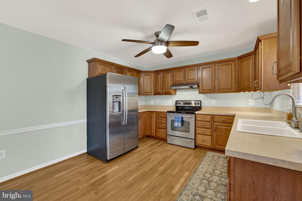 7074 GRAYS MILL RD, WARRENTON, Virginia 20187, 3 Bedrooms Bedrooms, ,2 BathroomsBathrooms,Residential,7074 GRAYS MILL RD,VAFQ2022054 MLS # VAFQ2022054