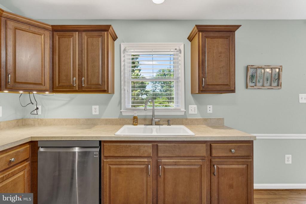 7074 GRAYS MILL RD, WARRENTON, Virginia 20187, 3 Bedrooms Bedrooms, ,2 BathroomsBathrooms,Residential,7074 GRAYS MILL RD,VAFQ2022054 MLS # VAFQ2022054