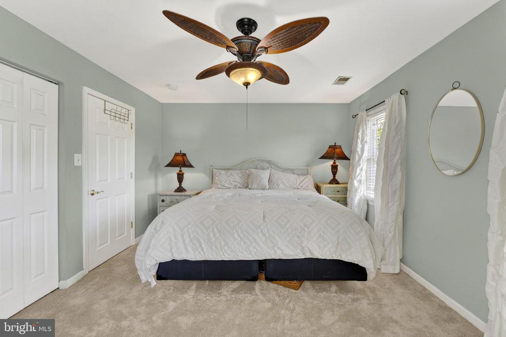 7074 GRAYS MILL RD, WARRENTON, Virginia 20187, 3 Bedrooms Bedrooms, ,2 BathroomsBathrooms,Residential,7074 GRAYS MILL RD,VAFQ2022054 MLS # VAFQ2022054