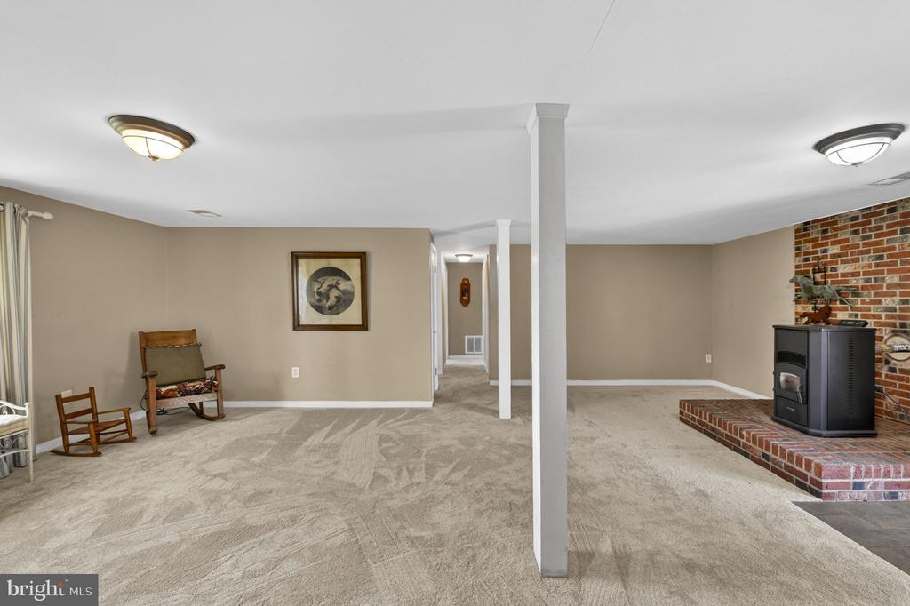 7074 GRAYS MILL RD, WARRENTON, Virginia 20187, 3 Bedrooms Bedrooms, ,2 BathroomsBathrooms,Residential,7074 GRAYS MILL RD,VAFQ2022054 MLS # VAFQ2022054