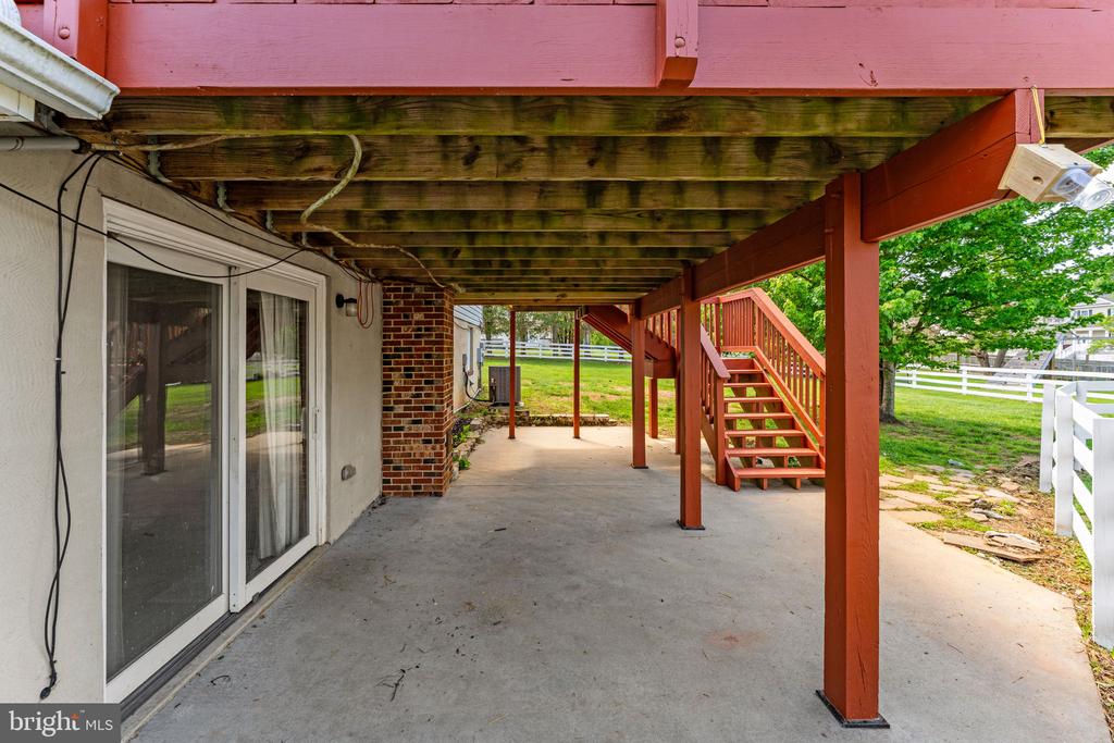 7074 GRAYS MILL RD, WARRENTON, Virginia 20187, 3 Bedrooms Bedrooms, ,2 BathroomsBathrooms,Residential,7074 GRAYS MILL RD,VAFQ2022054 MLS # VAFQ2022054