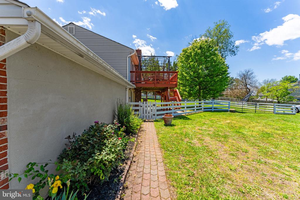 7074 GRAYS MILL RD, WARRENTON, Virginia 20187, 3 Bedrooms Bedrooms, ,2 BathroomsBathrooms,Residential,7074 GRAYS MILL RD,VAFQ2022054 MLS # VAFQ2022054