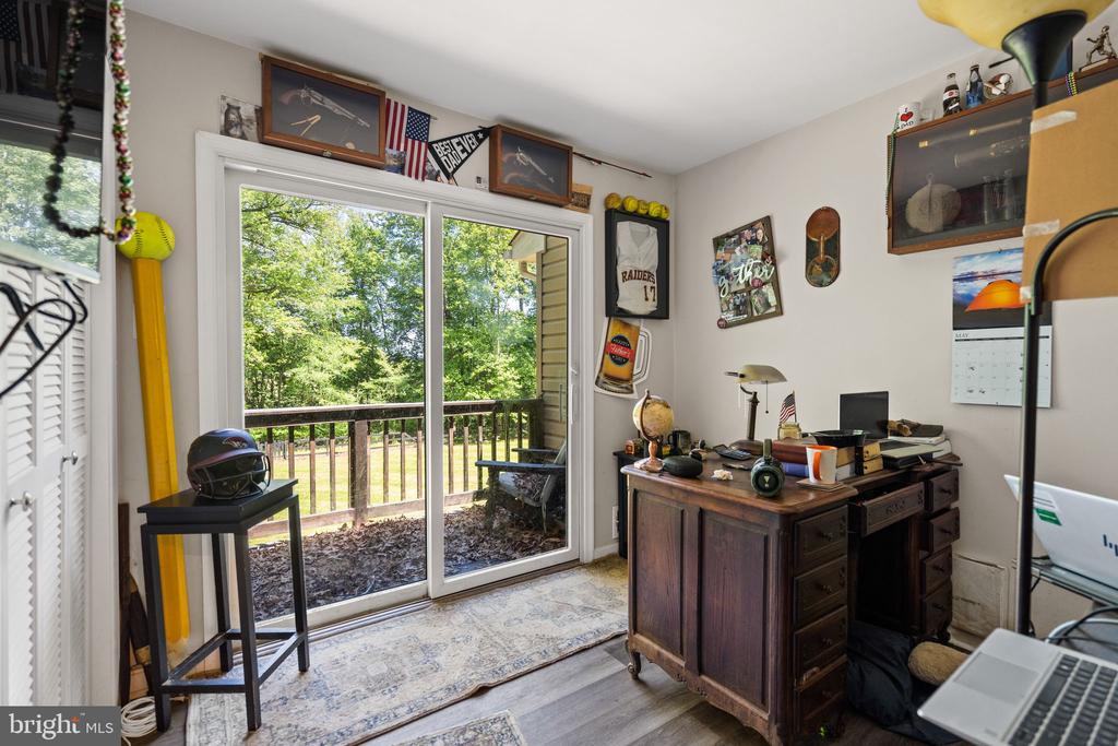 7281 FORREST RD, WARRENTON, Virginia 20187, 5 Bedrooms Bedrooms, ,3 BathroomsBathrooms,Residential,7281 FORREST RD,VAFQ2022036 MLS # VAFQ2022036