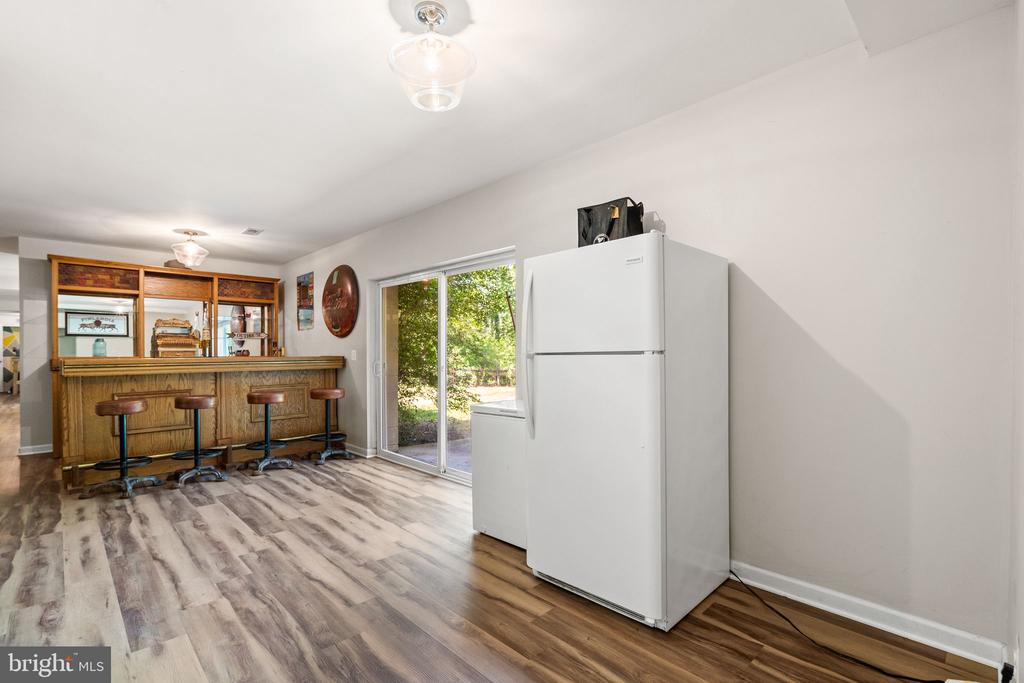 7281 FORREST RD, WARRENTON, Virginia 20187, 5 Bedrooms Bedrooms, ,3 BathroomsBathrooms,Residential,7281 FORREST RD,VAFQ2022036 MLS # VAFQ2022036