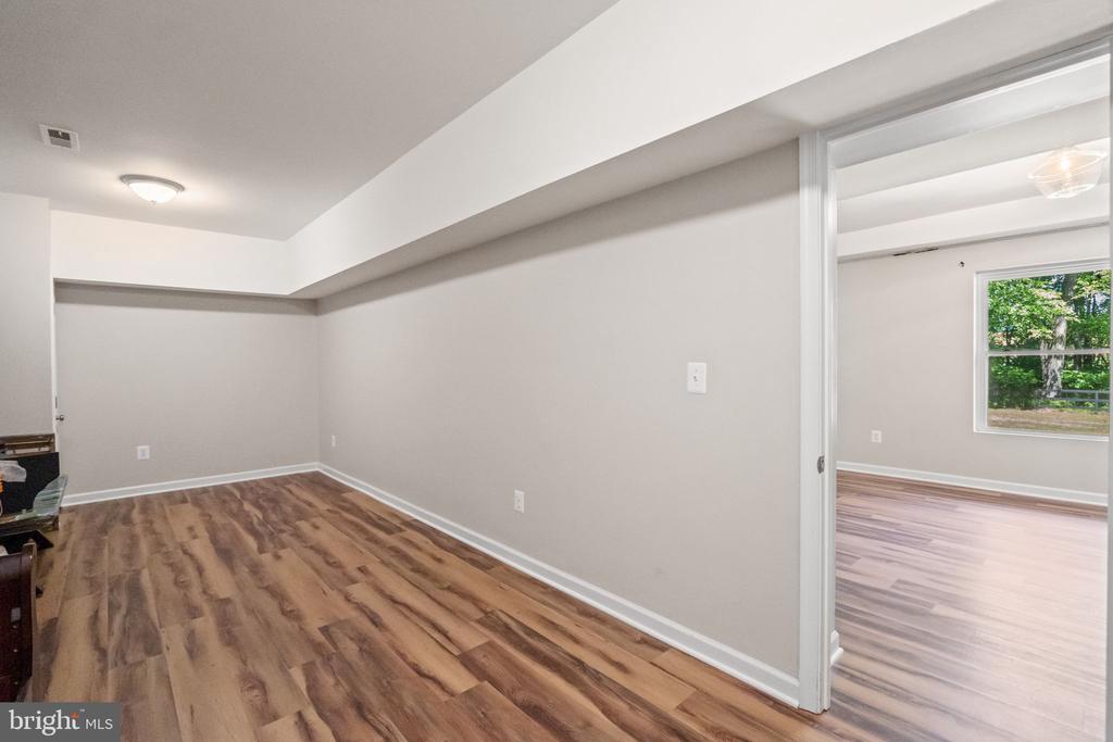 7281 FORREST RD, WARRENTON, Virginia 20187, 5 Bedrooms Bedrooms, ,3 BathroomsBathrooms,Residential,7281 FORREST RD,VAFQ2022036 MLS # VAFQ2022036