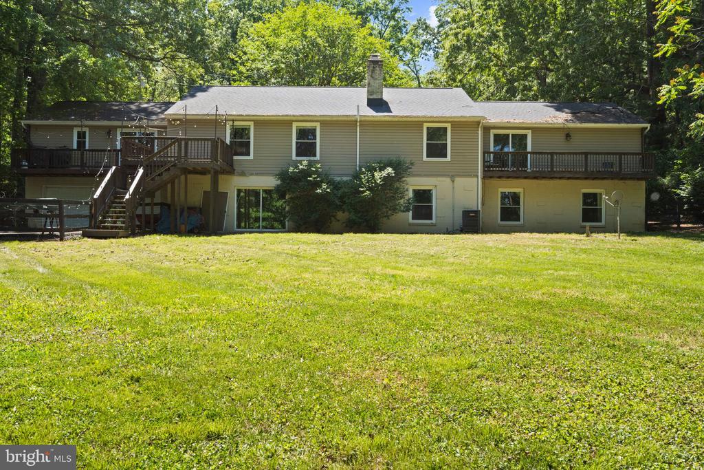 7281 FORREST RD, WARRENTON, Virginia 20187, 5 Bedrooms Bedrooms, ,3 BathroomsBathrooms,Residential,7281 FORREST RD,VAFQ2022036 MLS # VAFQ2022036